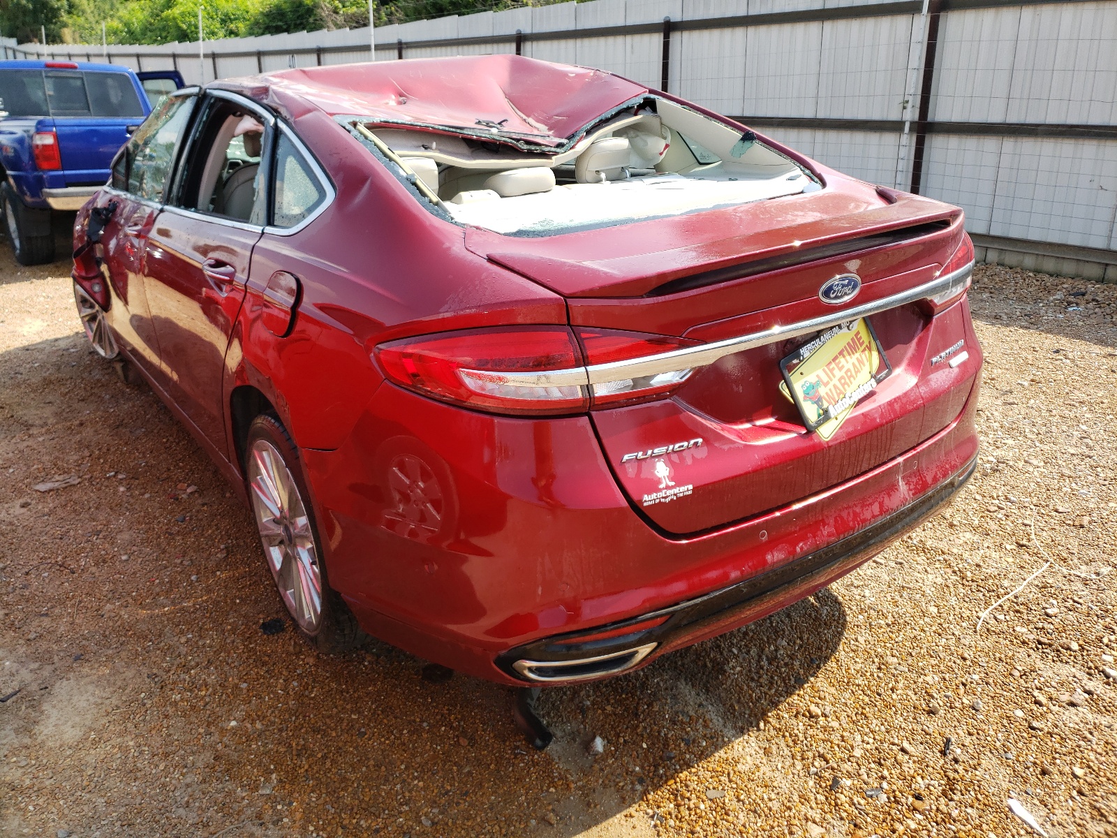 Photo 3 from auction – 2017 FORD FUSION TIT with VIN 3FA6P0K95HR205770