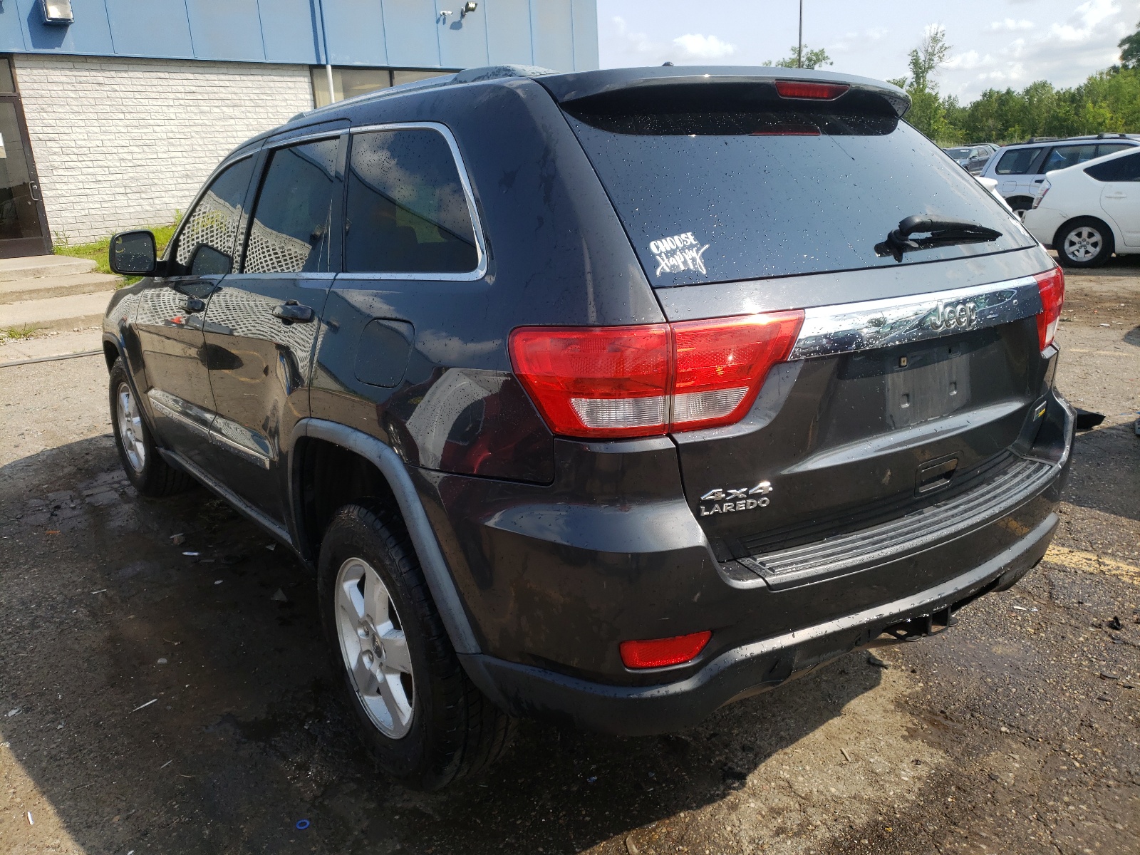 Photo 3 from auction – 2011 JEEP GRAND CHER with VIN 1J4RR4GG0BC585987
