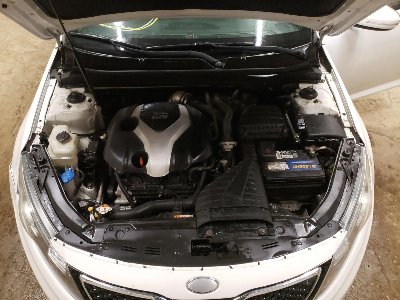 Photo 7 from auction – 2013 KIA OPTIMA SX with VIN 5XXGR4A63DG165785