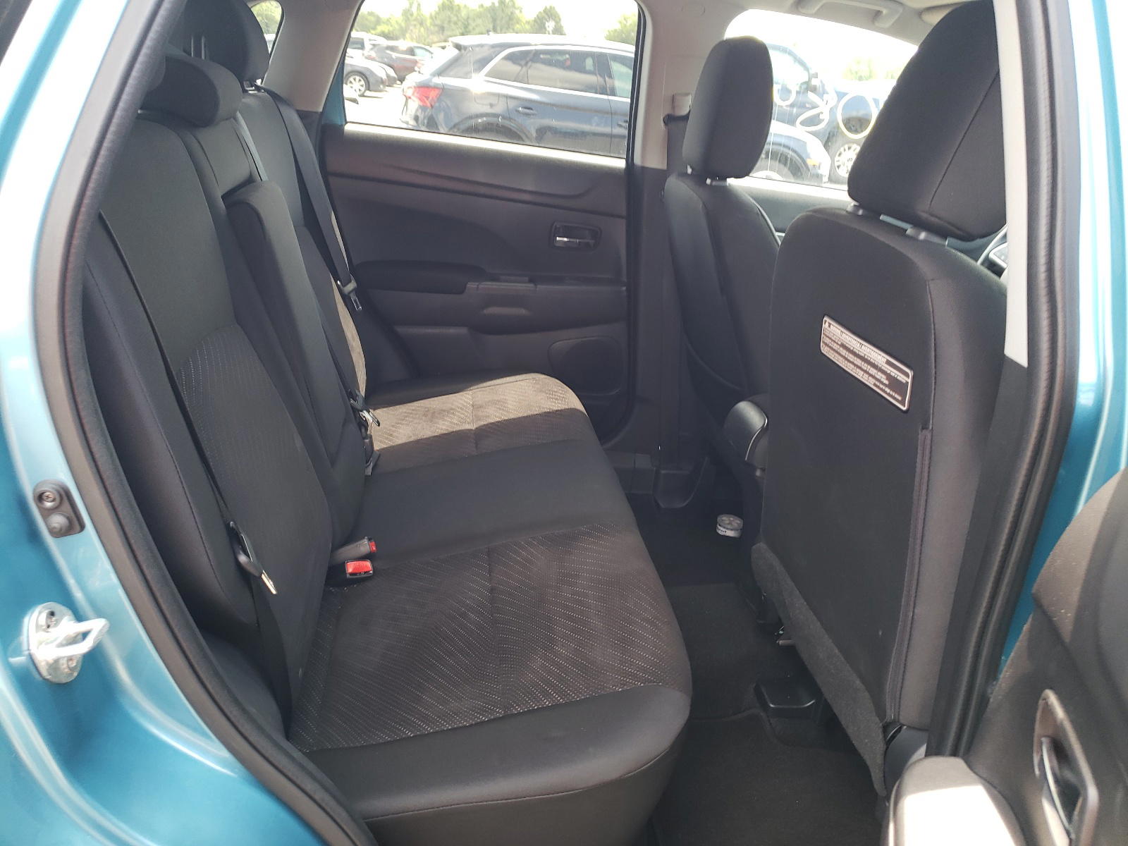 Photo 6 from auction – 2014 MITSUBISHI OUTLANDER with VIN 4A4AR4AU3EE011919