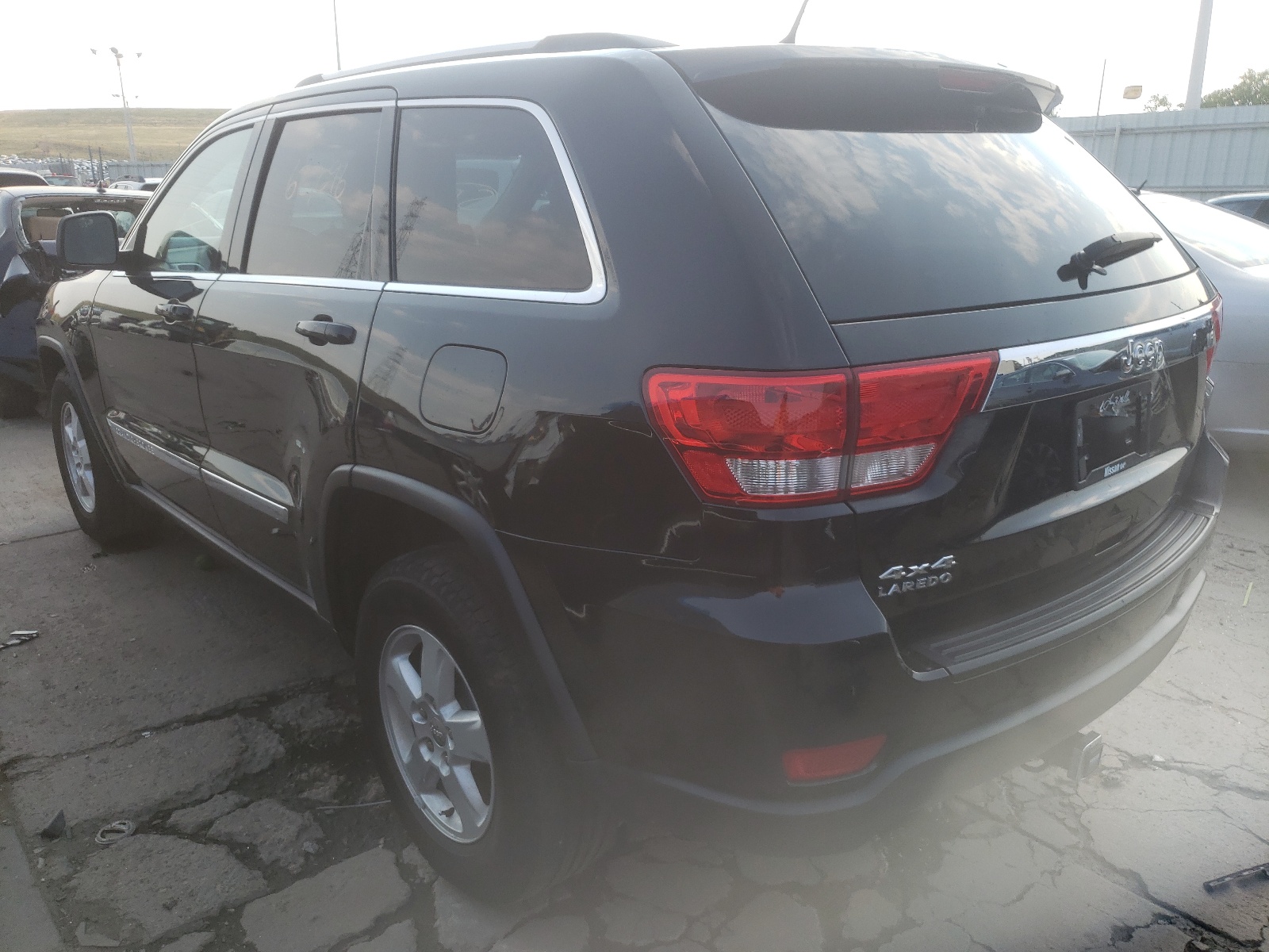 Photo 3 from auction – 2012 JEEP GRAND CHER with VIN 1C4RJFAG0CC148882