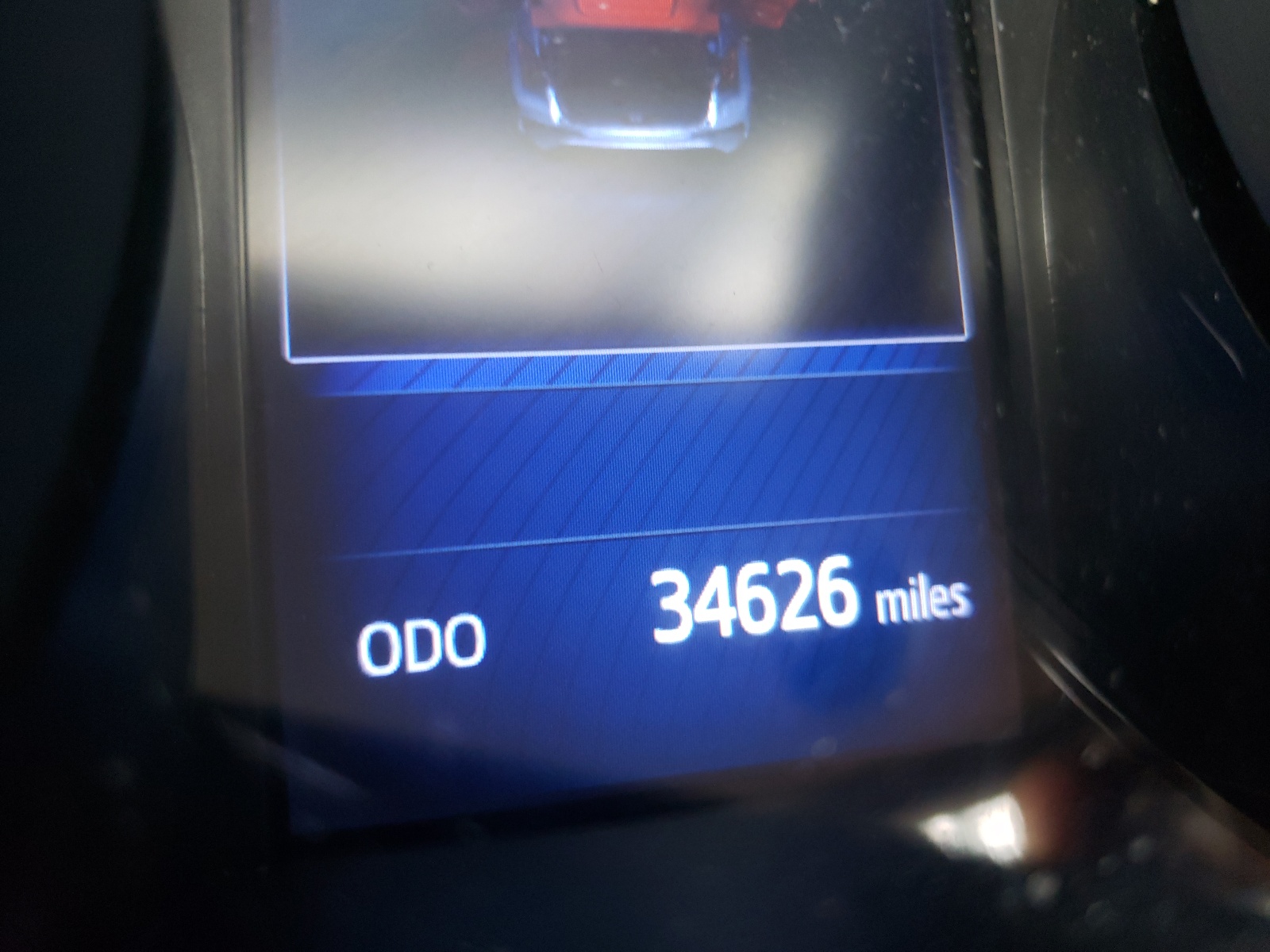 Photo 8 from auction – 2018 TOYOTA C-HR with VIN NMTKHMBX7JR012159