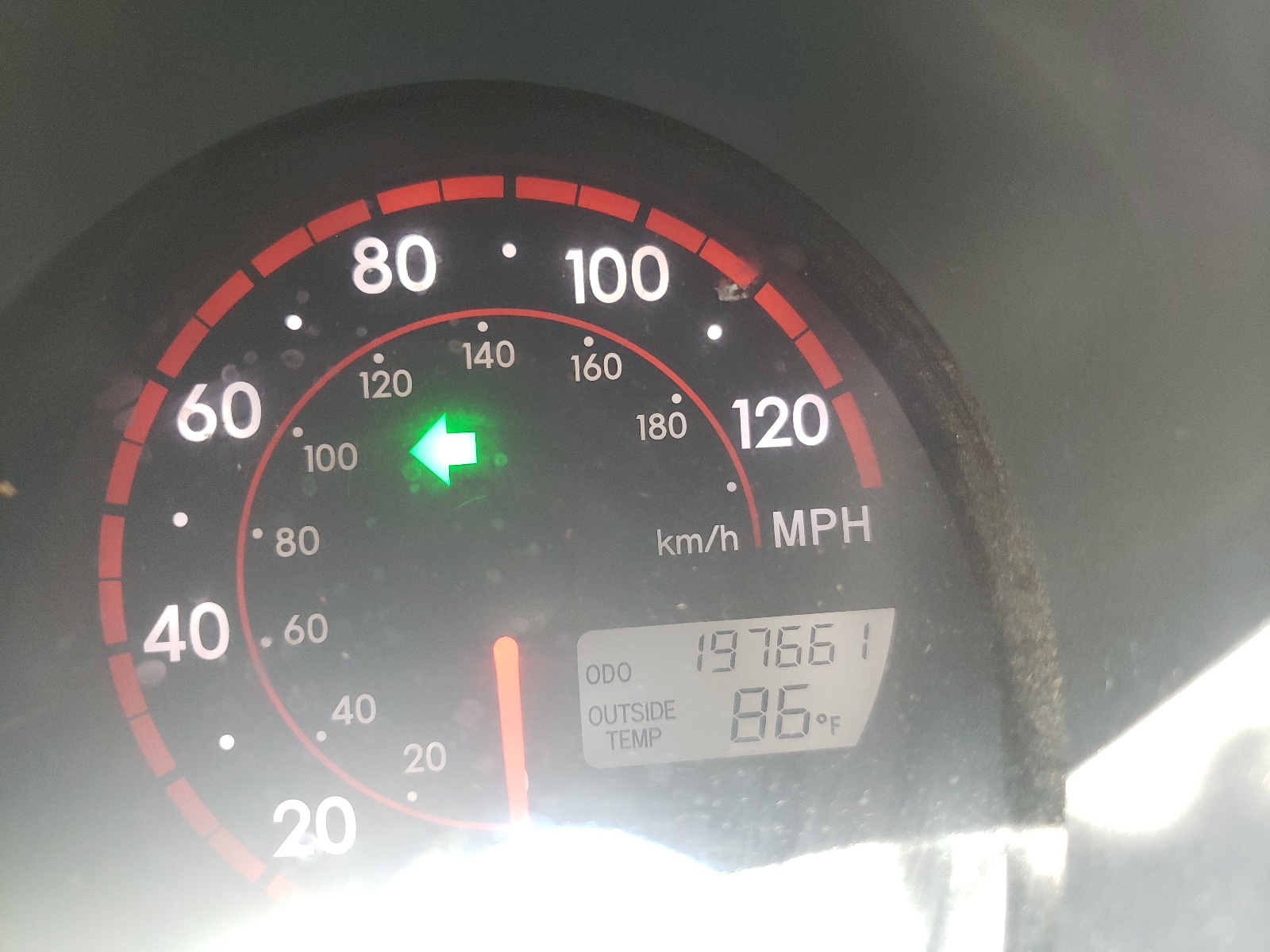 Photo 8 from auction – 2007 PONTIAC VIBE with VIN 5Y2SL65897Z413221