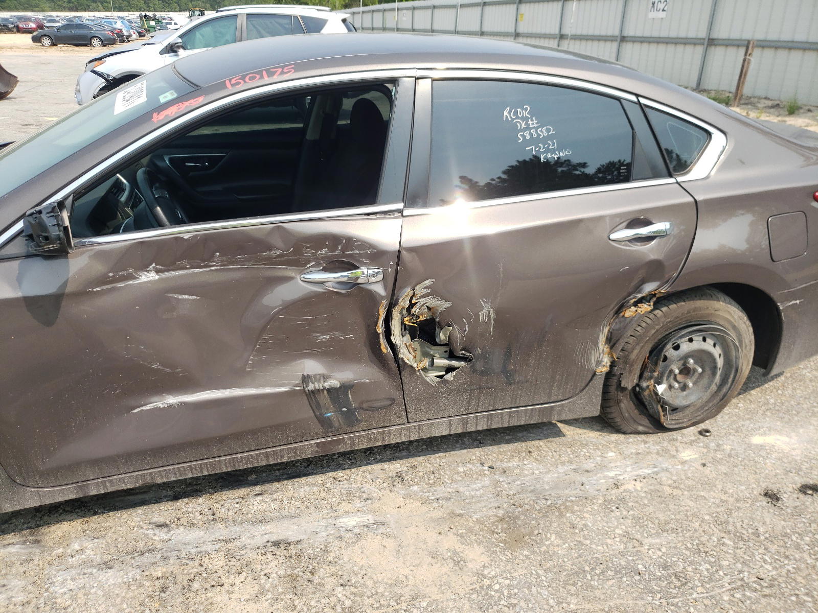 Photo 9 from auction – 2017 NISSAN ALTIMA 2.5 with VIN 1N4AL3AP6HN324924