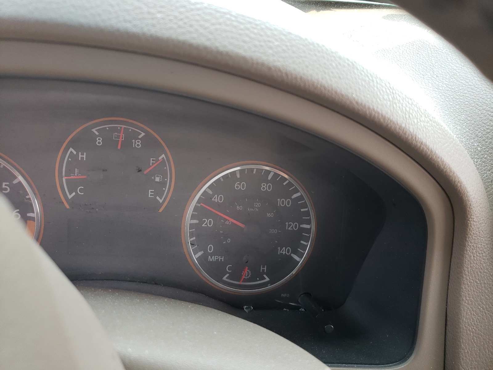Photo 8 from auction – 2014 NISSAN ARMADA PLA with VIN 5N1BA0NE1EN608240