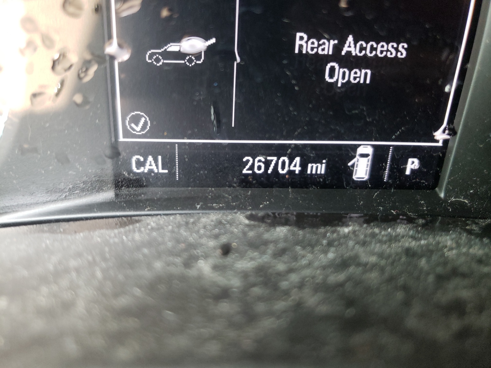 Photo 8 from auction – 2018 CHEVROLET EQUINOX LT with VIN 3GNAXJEV0JL390507