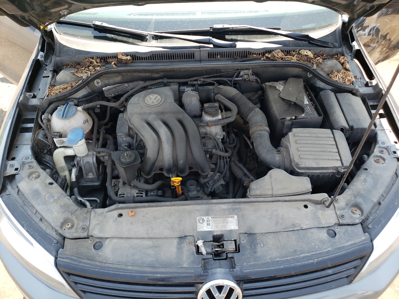 Photo 7 from auction – 2011 VOLKSWAGEN JETTA BASE with VIN 3VW2K7AJXBM384935