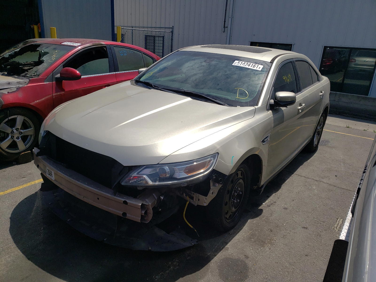Photo 2 from auction – 2010 FORD TAURUS SEL with VIN 1FAHP2EW3AG150982