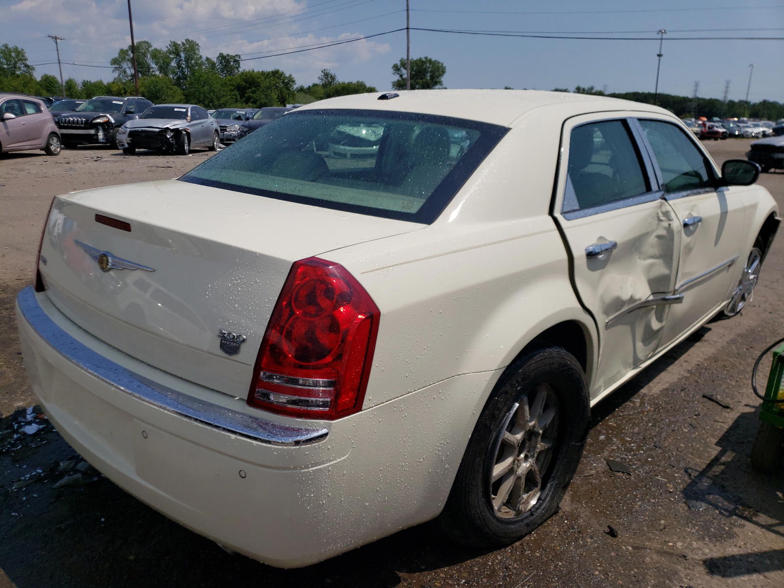 Photo 4 from auction – 2009 CHRYSLER 300C with VIN 2C3LK63T19H545394