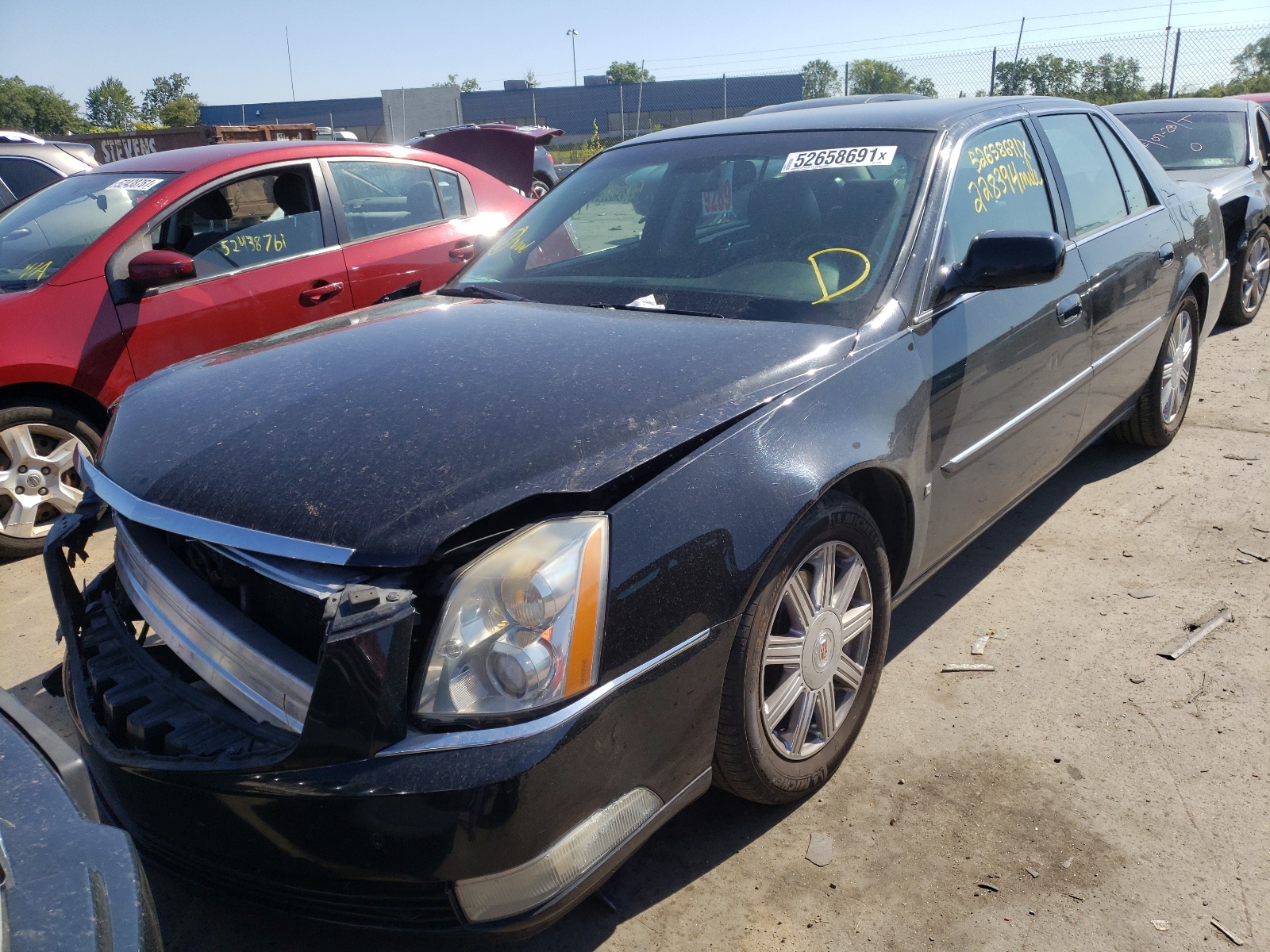 Photo 2 from auction – 2008 CADILLAC DTS with VIN 1G6KD57Y48U166793
