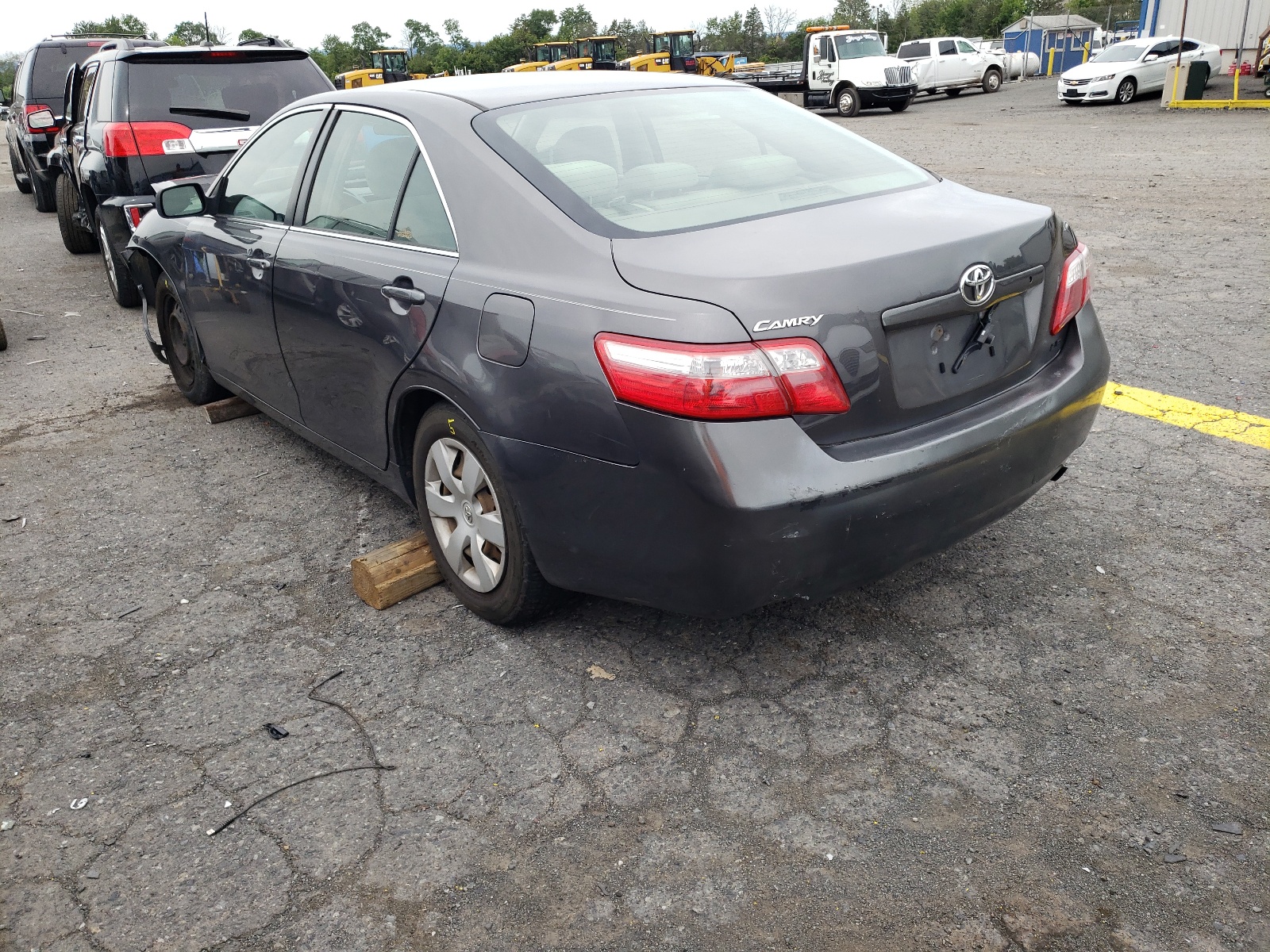 Photo 3 from auction – 2007 TOYOTA CAMRY CE with VIN JTNBE46K273072817