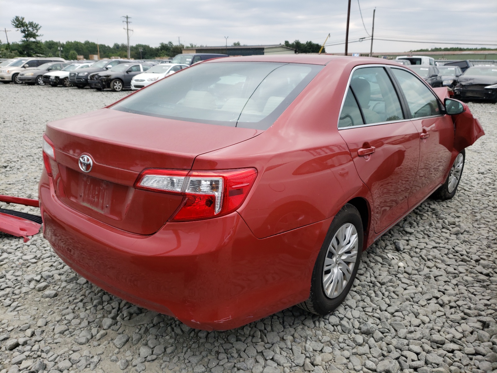 Photo 4 from auction – 2014 TOYOTA CAMRY L with VIN 4T4BF1FK9ER390247