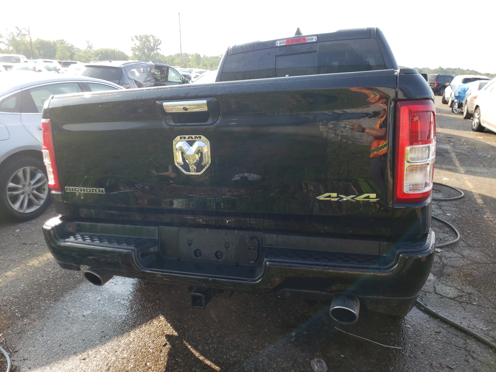 Foto 6 de la subasta – 2020 RAM 1500 BIG H con VIN 1C6SRFBTXLN254368