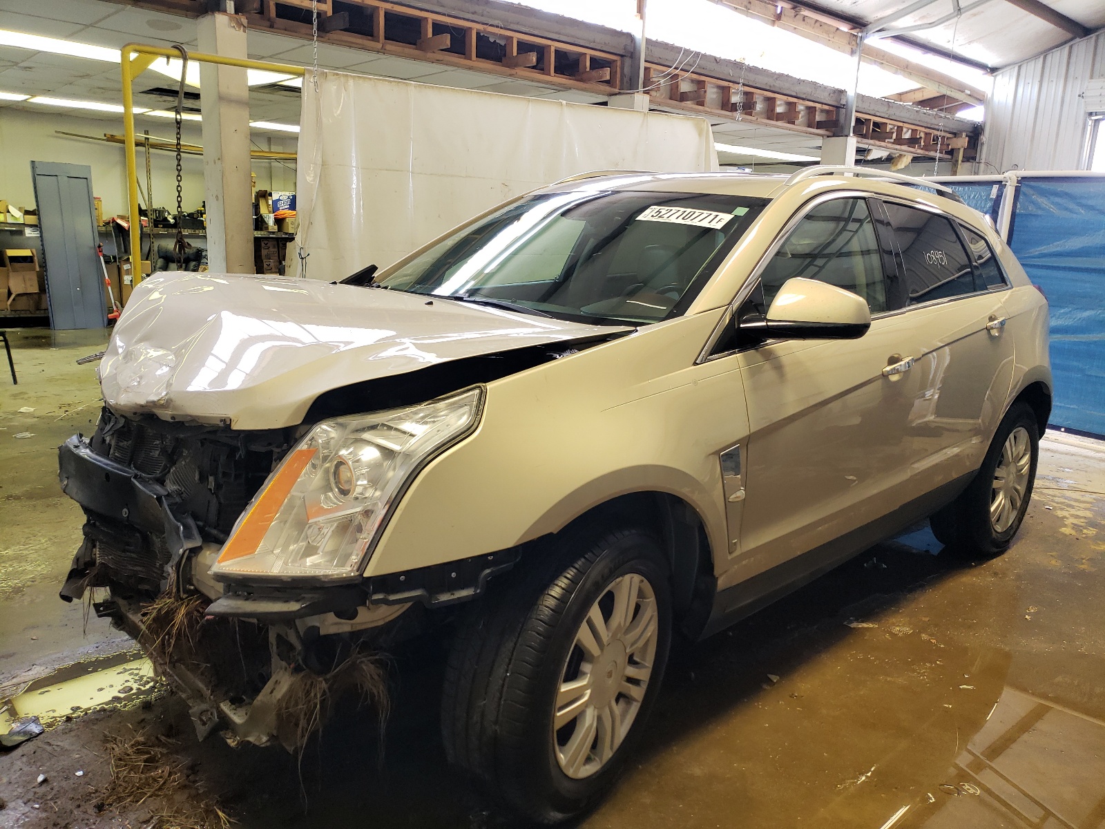 Photo 2 from auction – 2011 CADILLAC SRX LUXURY with VIN 3GYFNAEY7BS644522