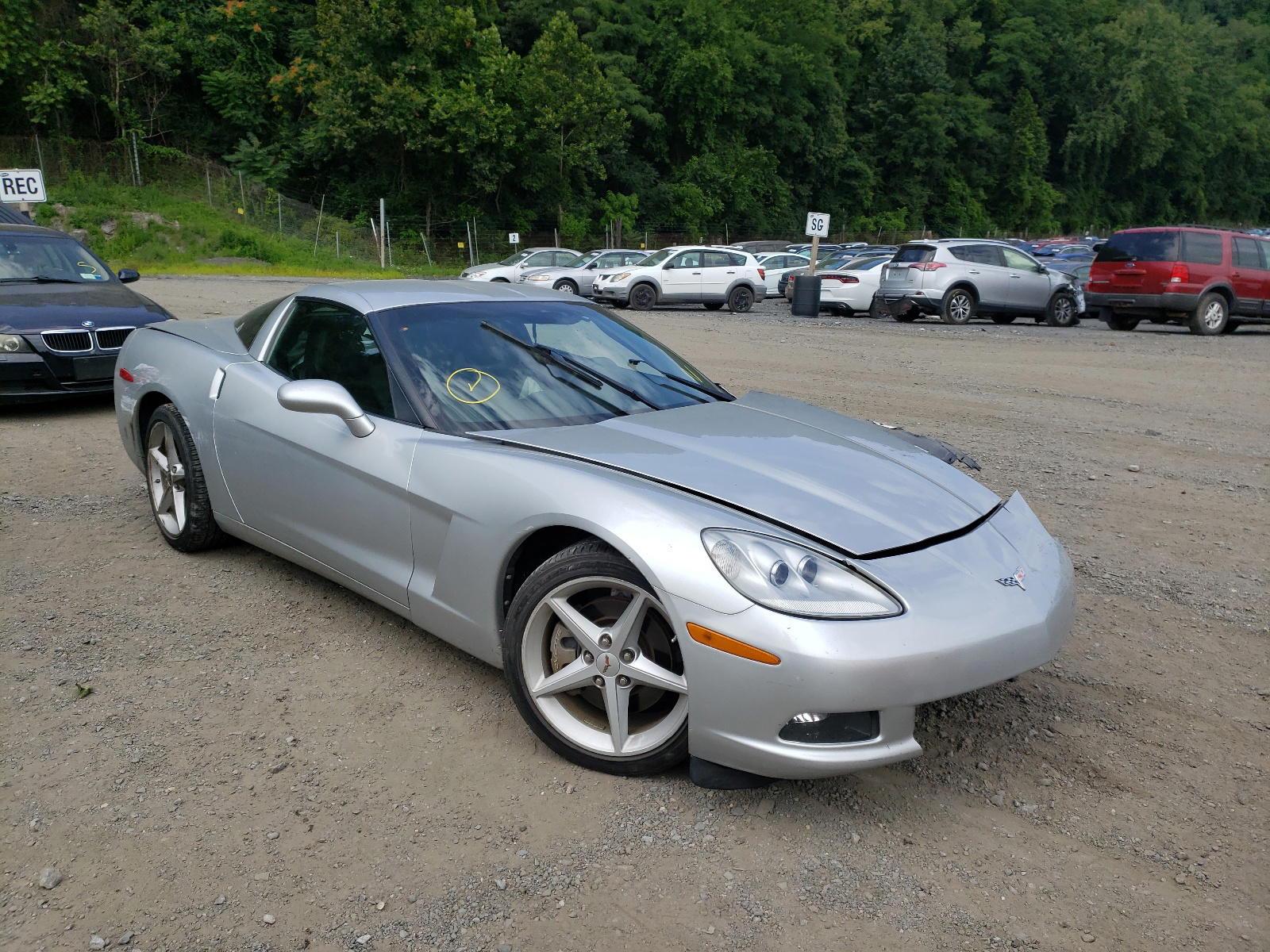 CHEVROLET CORVETTE 2012 with VIN 1G1YA2DW5C5105675 - Photo from auction