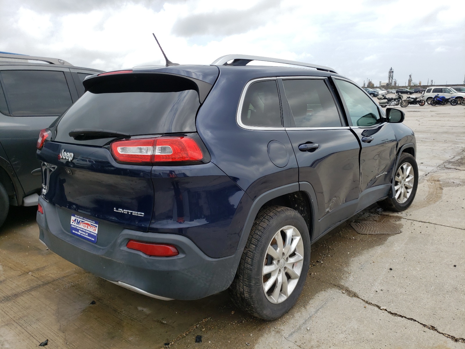 Photo 4 from auction – 2014 JEEP CHEROKEE L with VIN 1C4PJMDB5EW157039