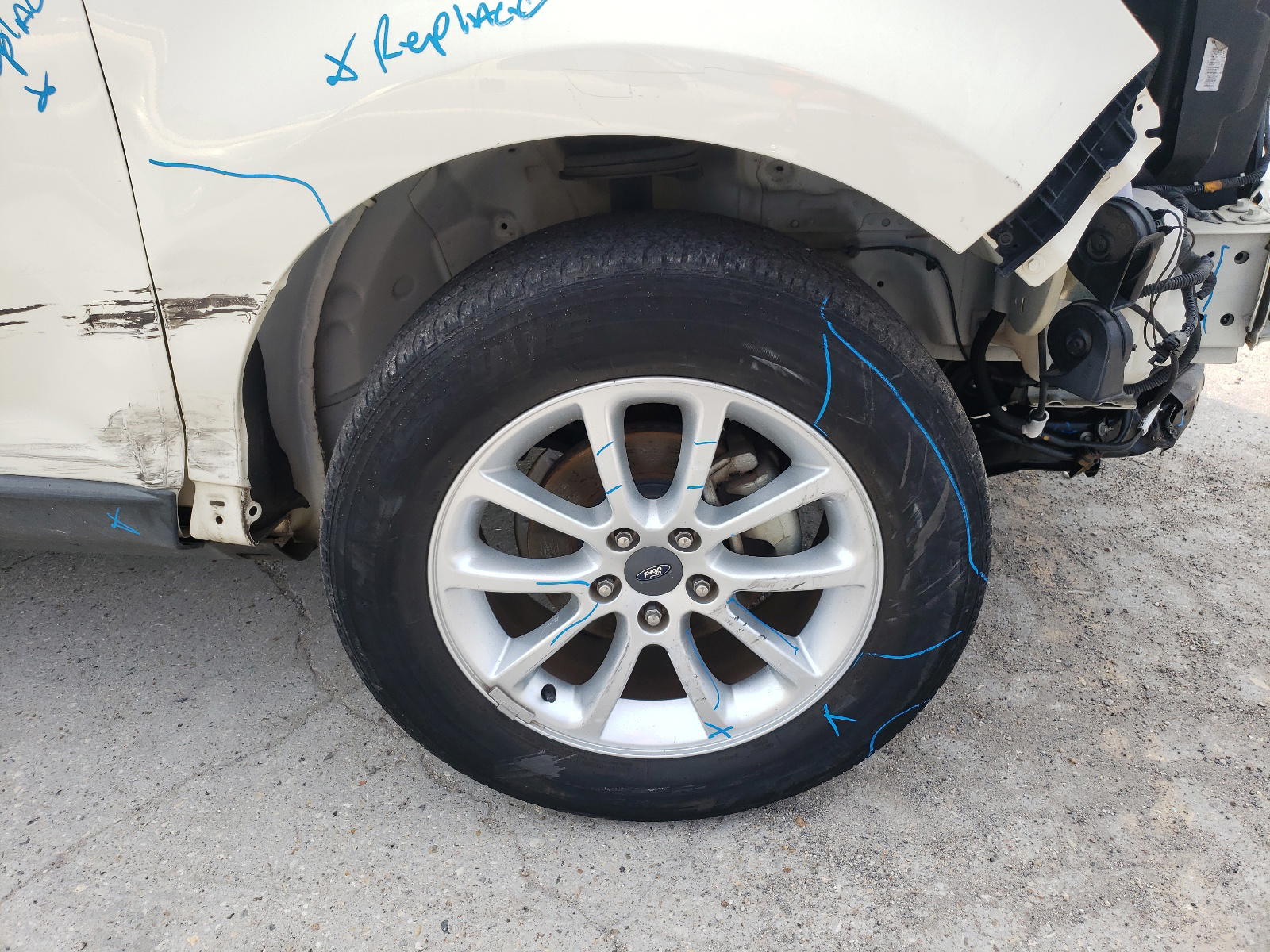 Photo 9 from auction – 2008 FORD EDGE SE with VIN 2FMDK36C68BB49694