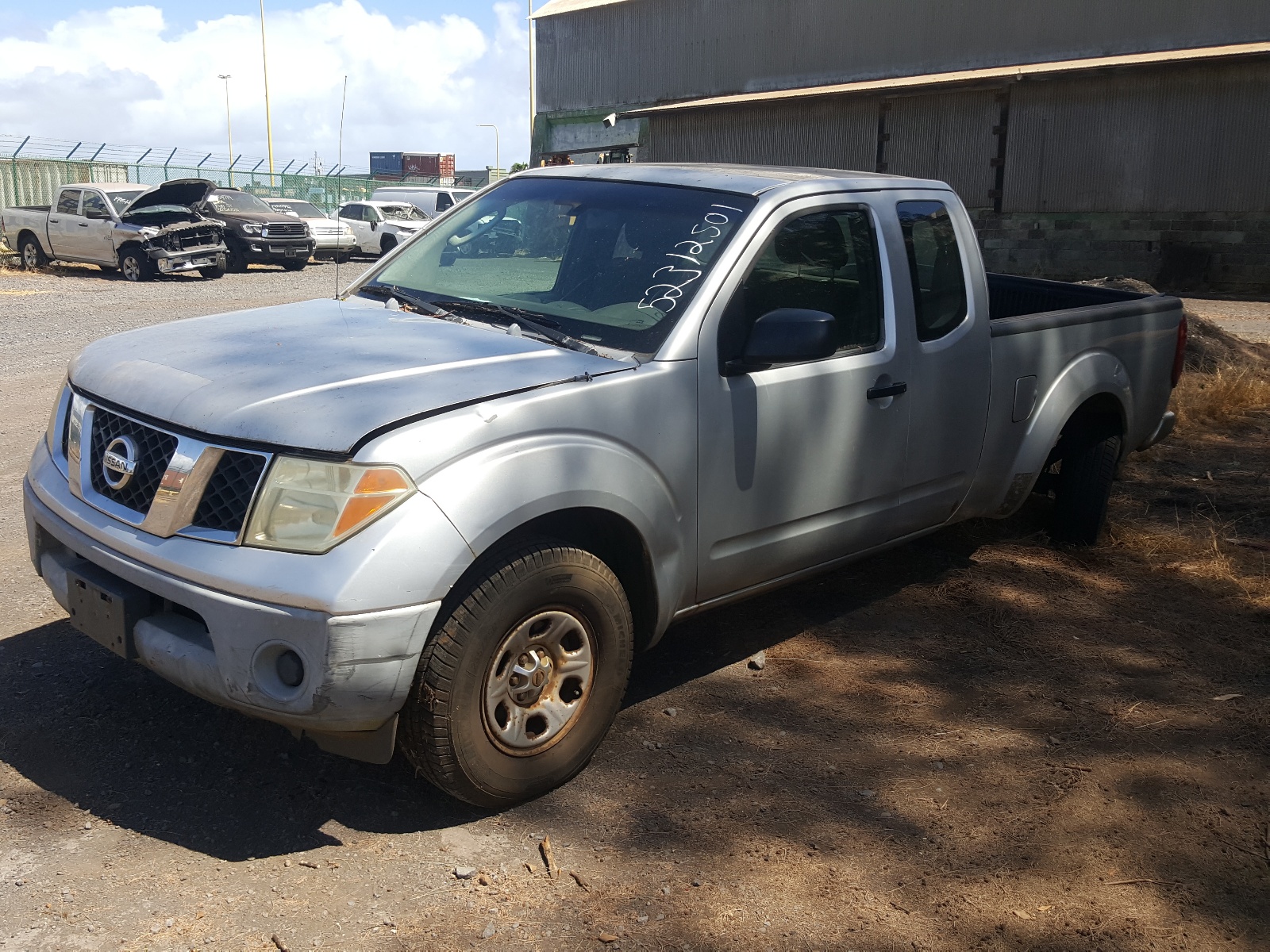 Photo 2 from auction – 2005 NISSAN FRONTIER K with VIN 1N6BD06T55C444279
