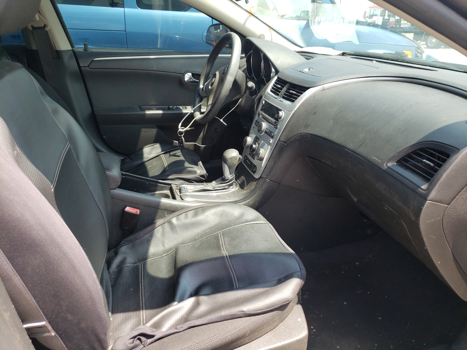 Photo 5 from auction – 2012 CHEVROLET MALIBU with VIN 1G1ZC5E0XCF163916
