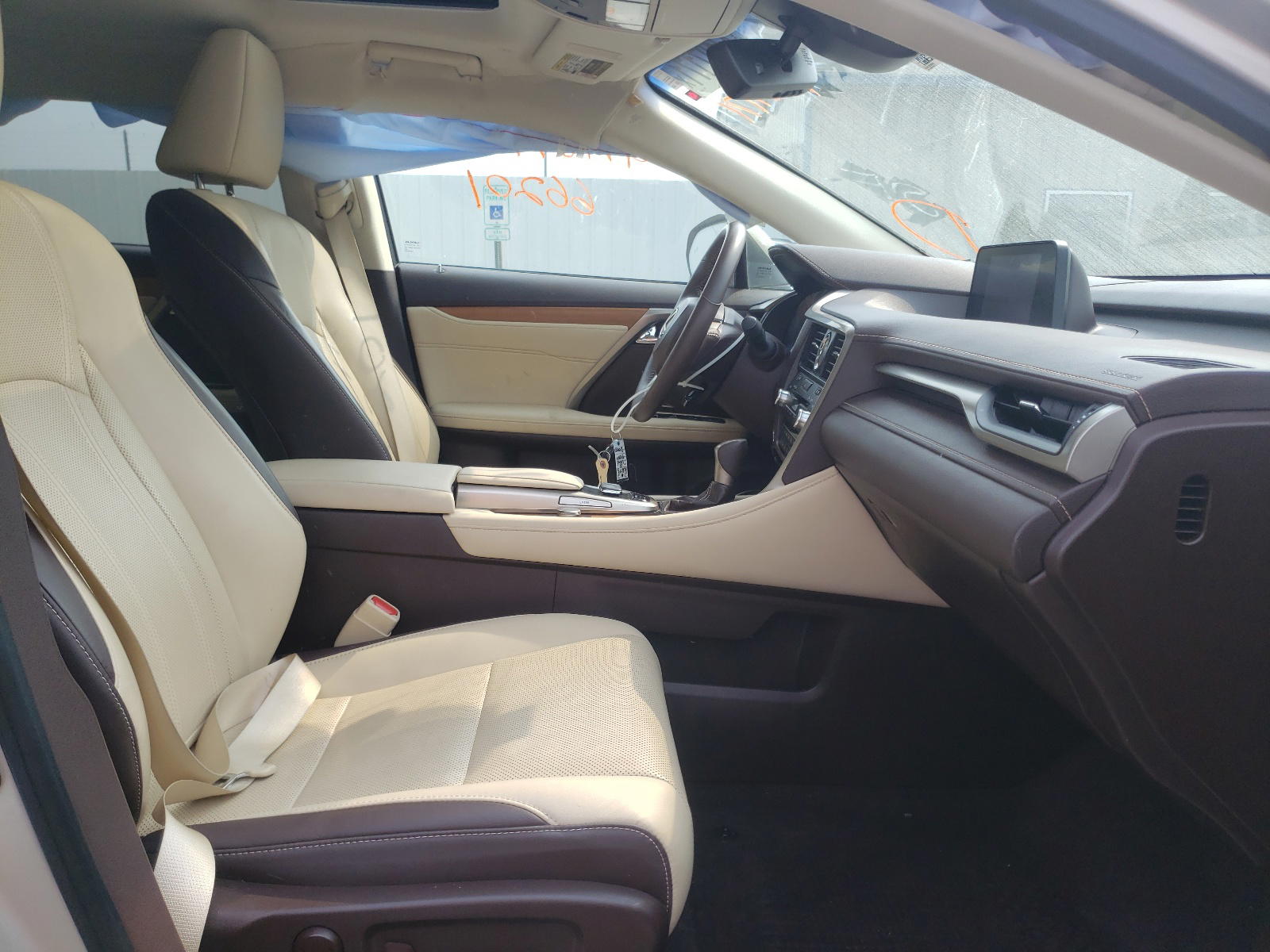 Photo 5 from auction – 2017 LEXUS RX 350 BAS with VIN 2T2ZZMCA1HC036477