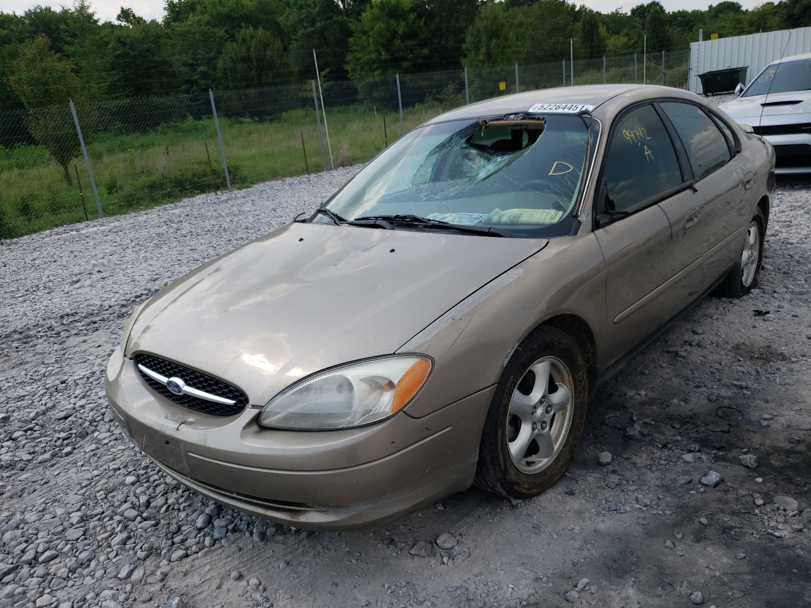 صورة رقم 2 من المزاد - 2003 FORD TAURUS SES مع VIN 1FAFP55293G139171
