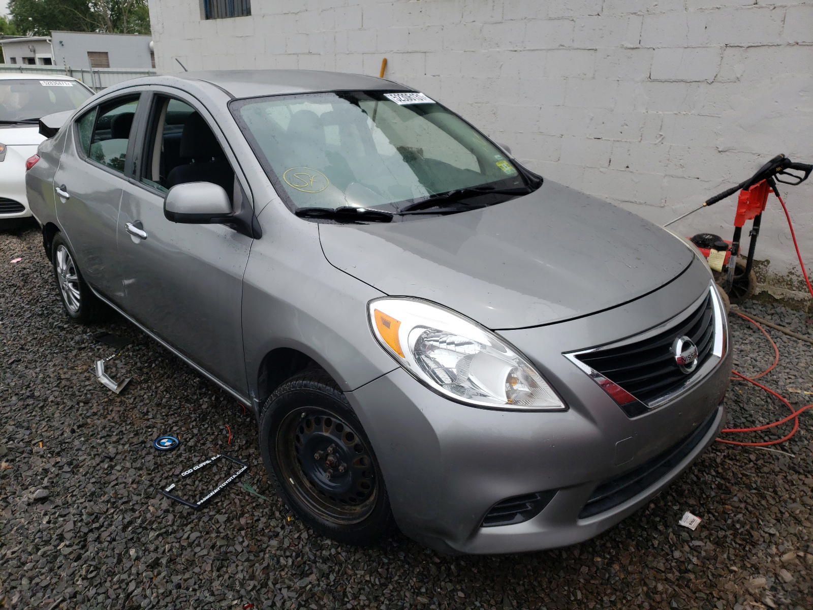 NISSAN VERSA S 2012 with VIN 3N1CN7AP8CL854022 - Photo from auction