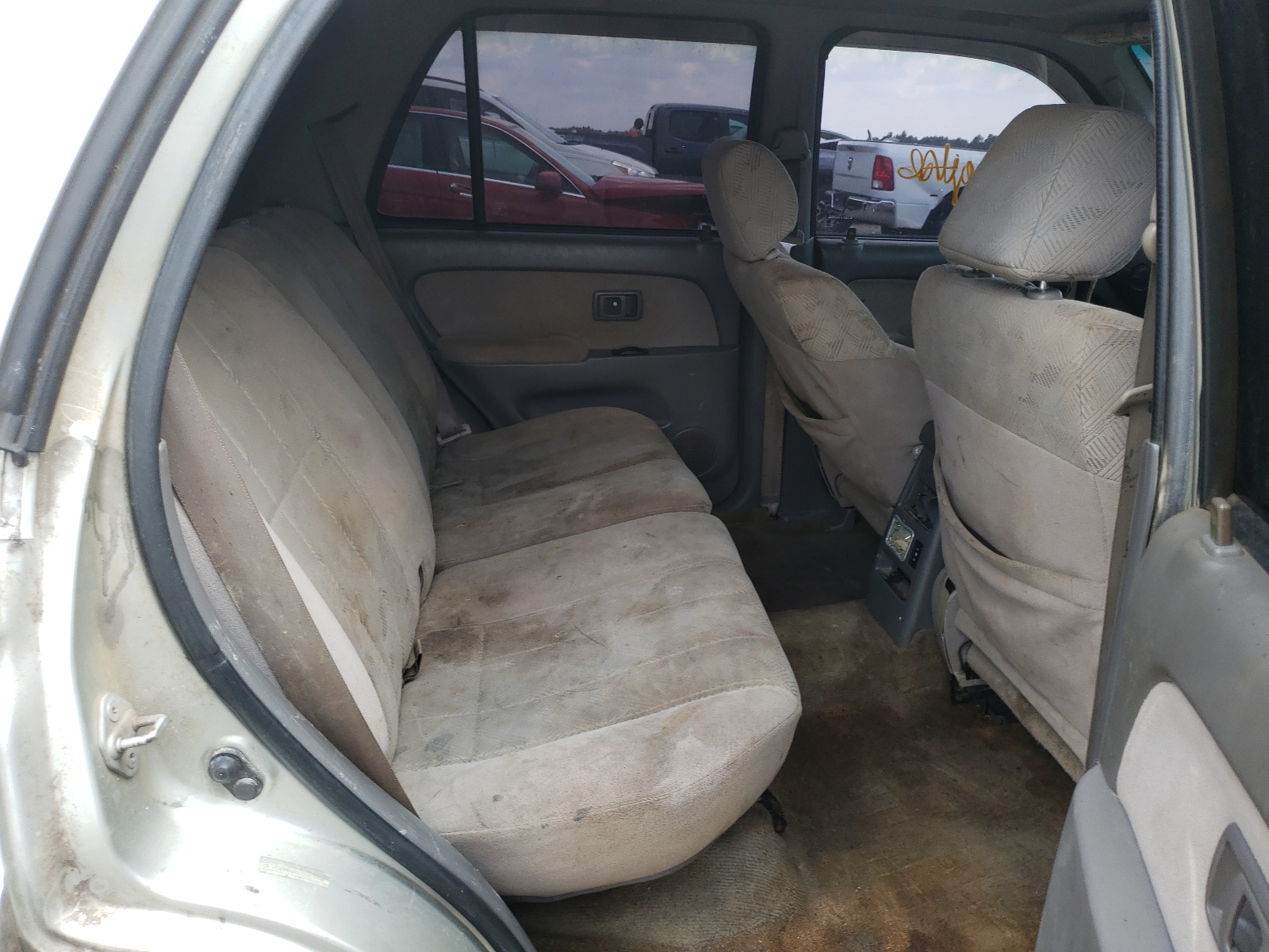 Photo 6 from auction – 2002 TOYOTA 4RUNNER SR with VIN JT3HN86R120379946