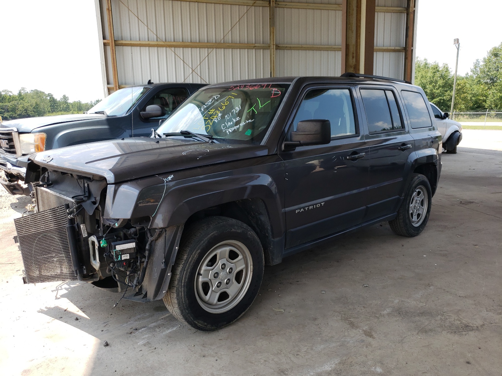 Photo 2 from auction – 2015 JEEP PATRIOT SP with VIN 1C4NJPBB3FD186421