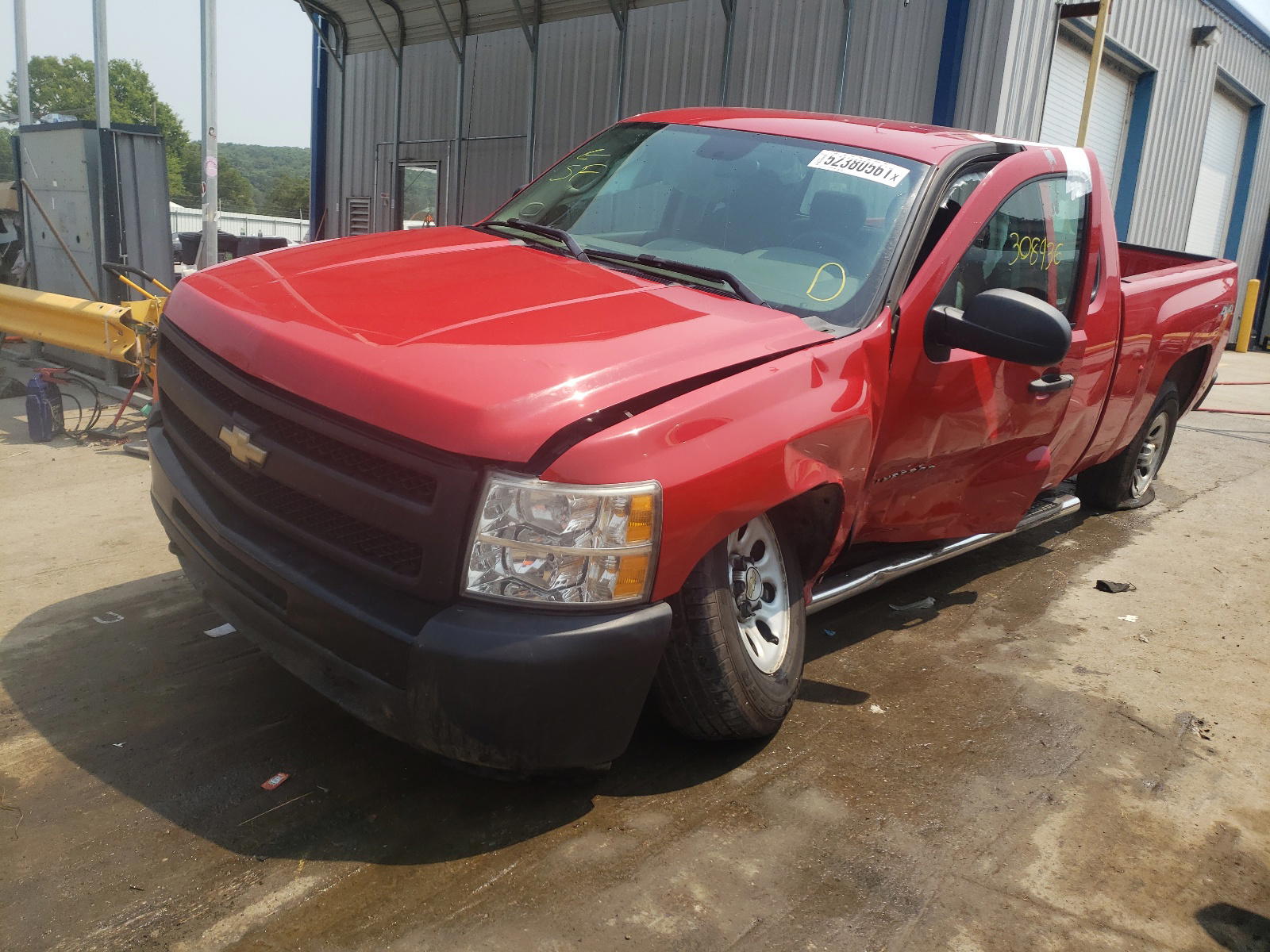 Photo 2 from auction – 2010 CHEVROLET SILVERADO with VIN 1GCSKPEA0AZ102876