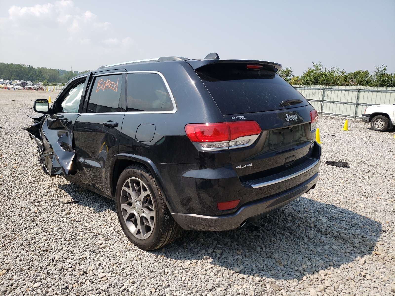 Photo 3 from auction – 2018 JEEP GRAND CHER with VIN 1C4RJFBG1JC102571