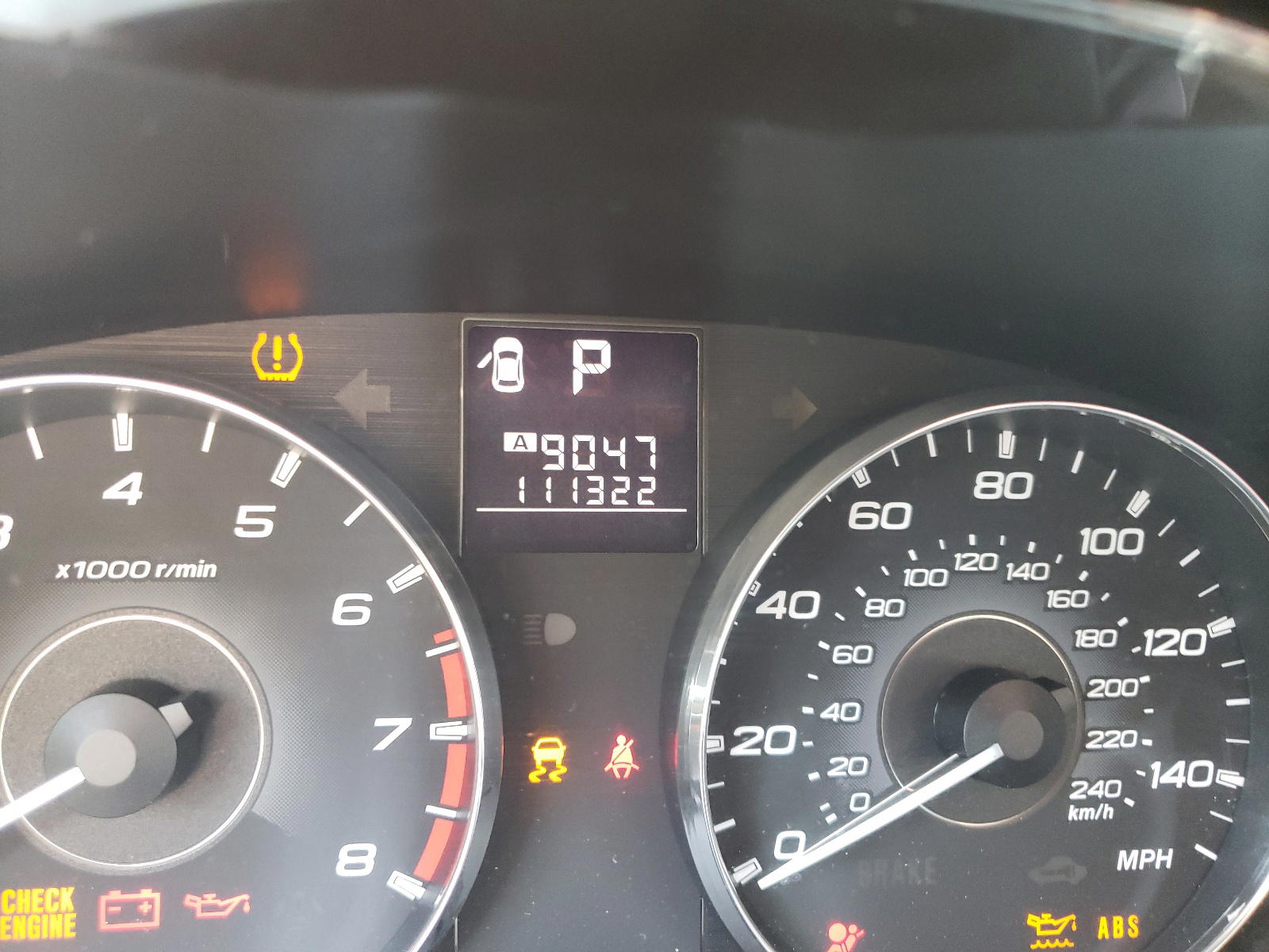 Photo 8 from auction – 2012 SUBARU LEGACY 2.5 with VIN 4S3BMBC69C3041965