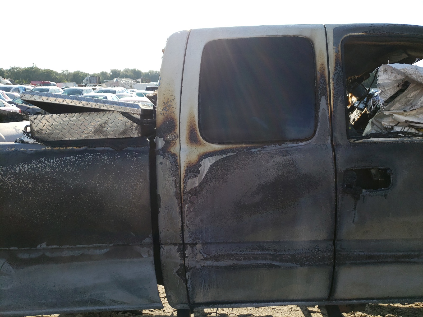 Photo 6 from auction – 2004 GMC SIERRA K25 with VIN 1GTHK29224E346881