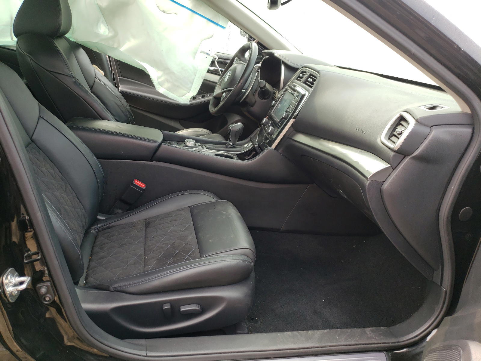 Photo 5 from auction – 2017 NISSAN MAXIMA 3.5 with VIN 1N4AA6AP5HC457435