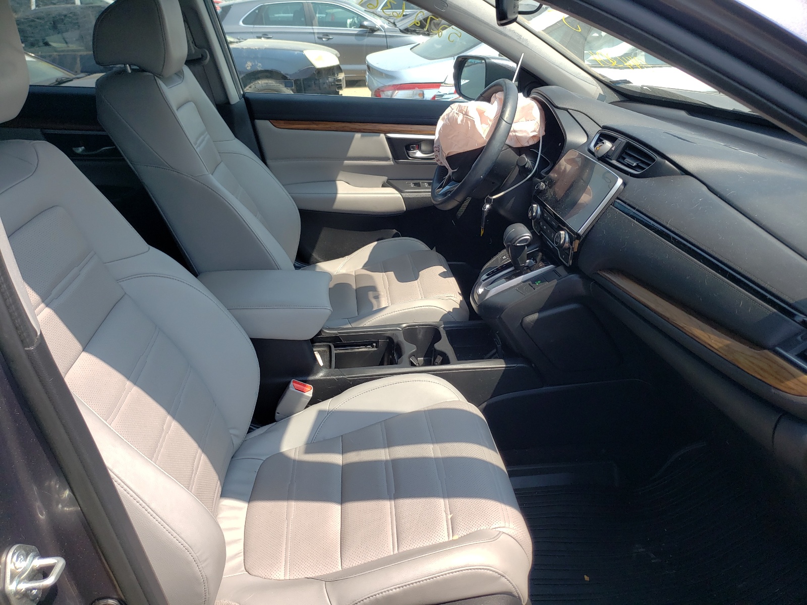Photo 5 from auction – 2017 HONDA CR-V EXL with VIN 5J6RW2H87HL044304