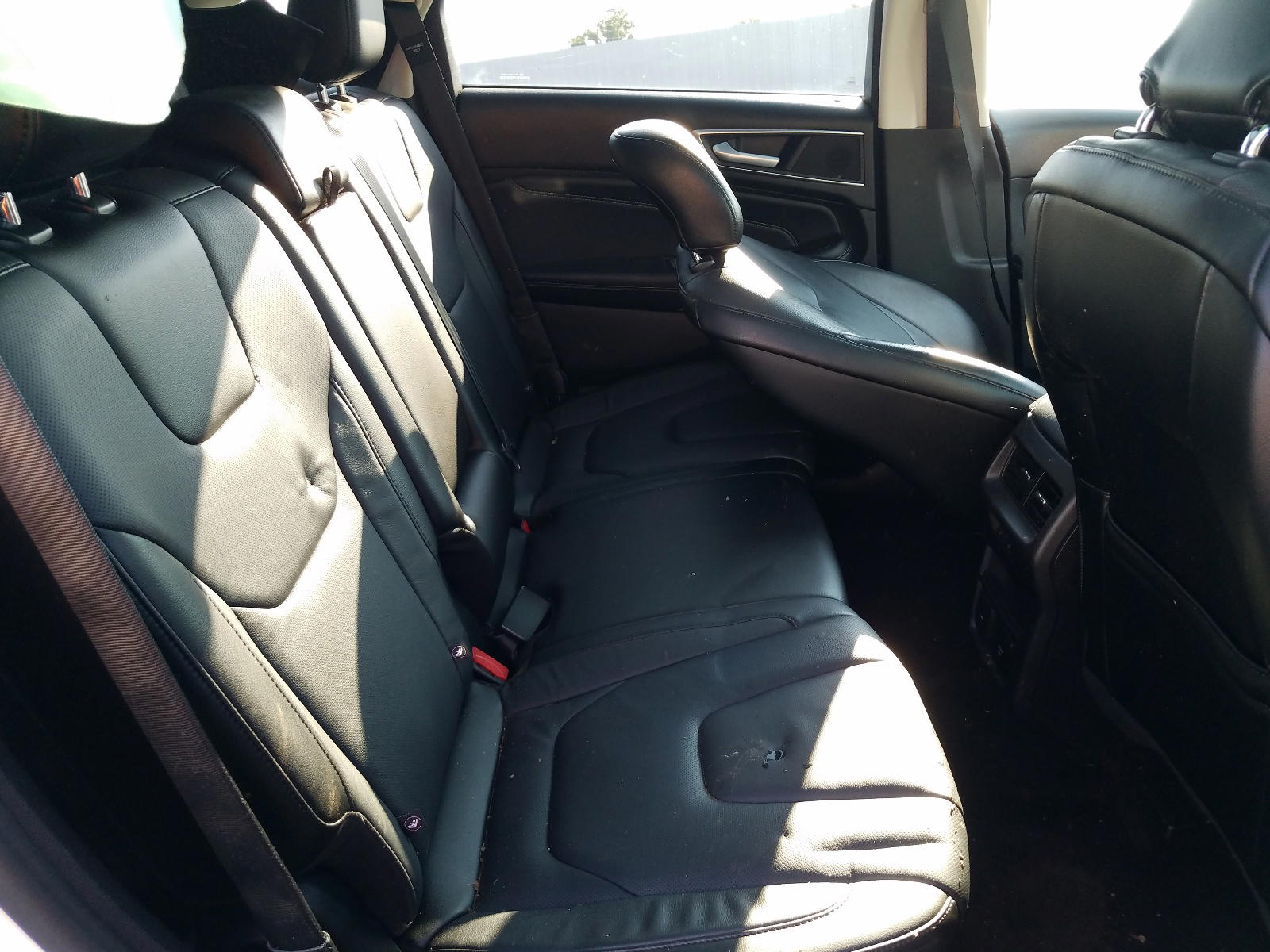 Photo 6 from auction – 2015 FORD EDGE TITAN with VIN 2FMPK4K87FBC05028