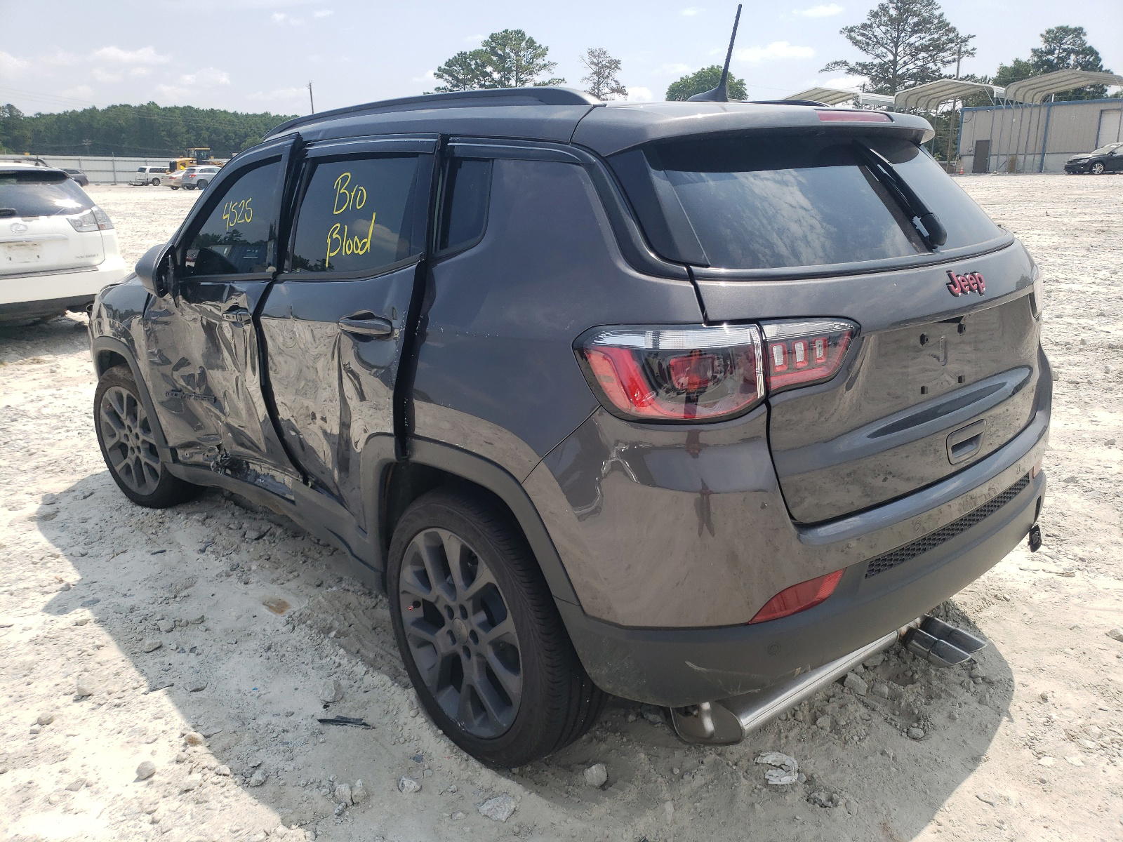 Photo 3 from auction – 2021 JEEP COMPASS 80 with VIN 3C4NJCEB0MT542352