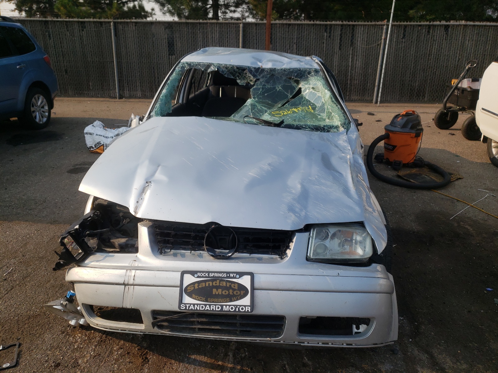 Photo 9 from auction – 2004 VOLKSWAGEN JETTA GL with VIN 3VWRK69MX4M138929