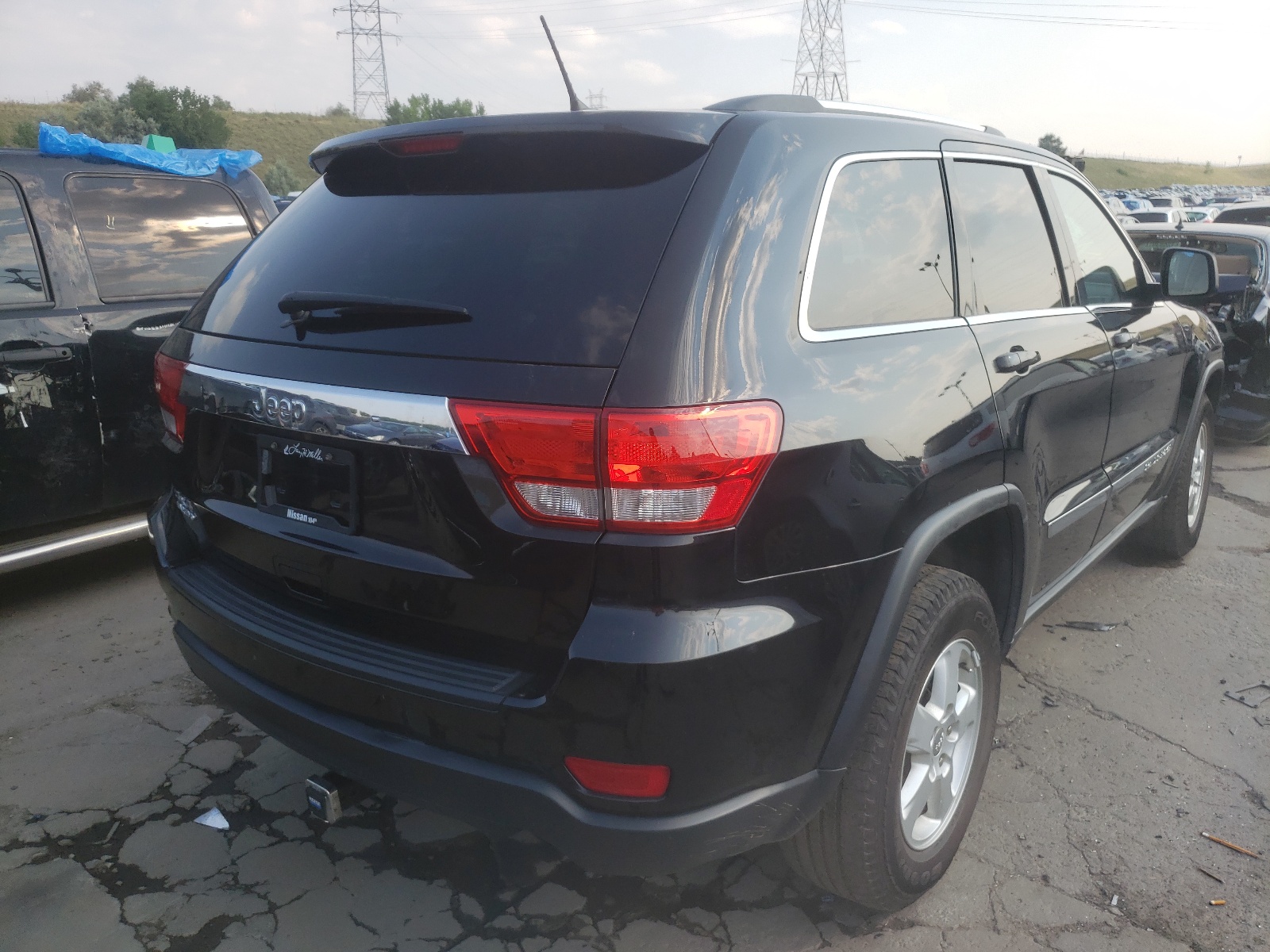 Photo 4 from auction – 2012 JEEP GRAND CHER with VIN 1C4RJFAG0CC148882