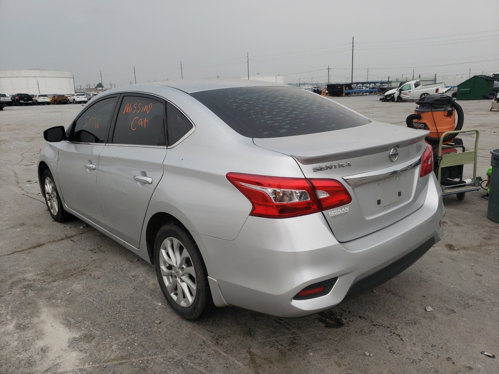 Photo 3 from auction – 2017 NISSAN SENTRA S with VIN 3N1AB7AP1HY227298