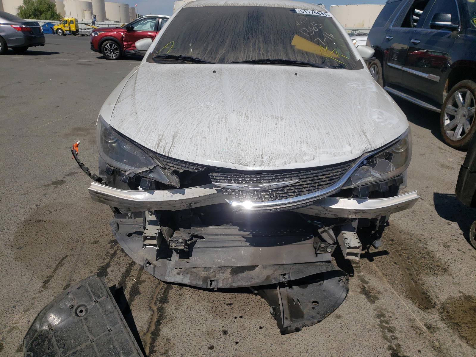 Photo 9 from auction – 2015 CHRYSLER 200 LIMITE with VIN 1C3CCCAB6FN541365