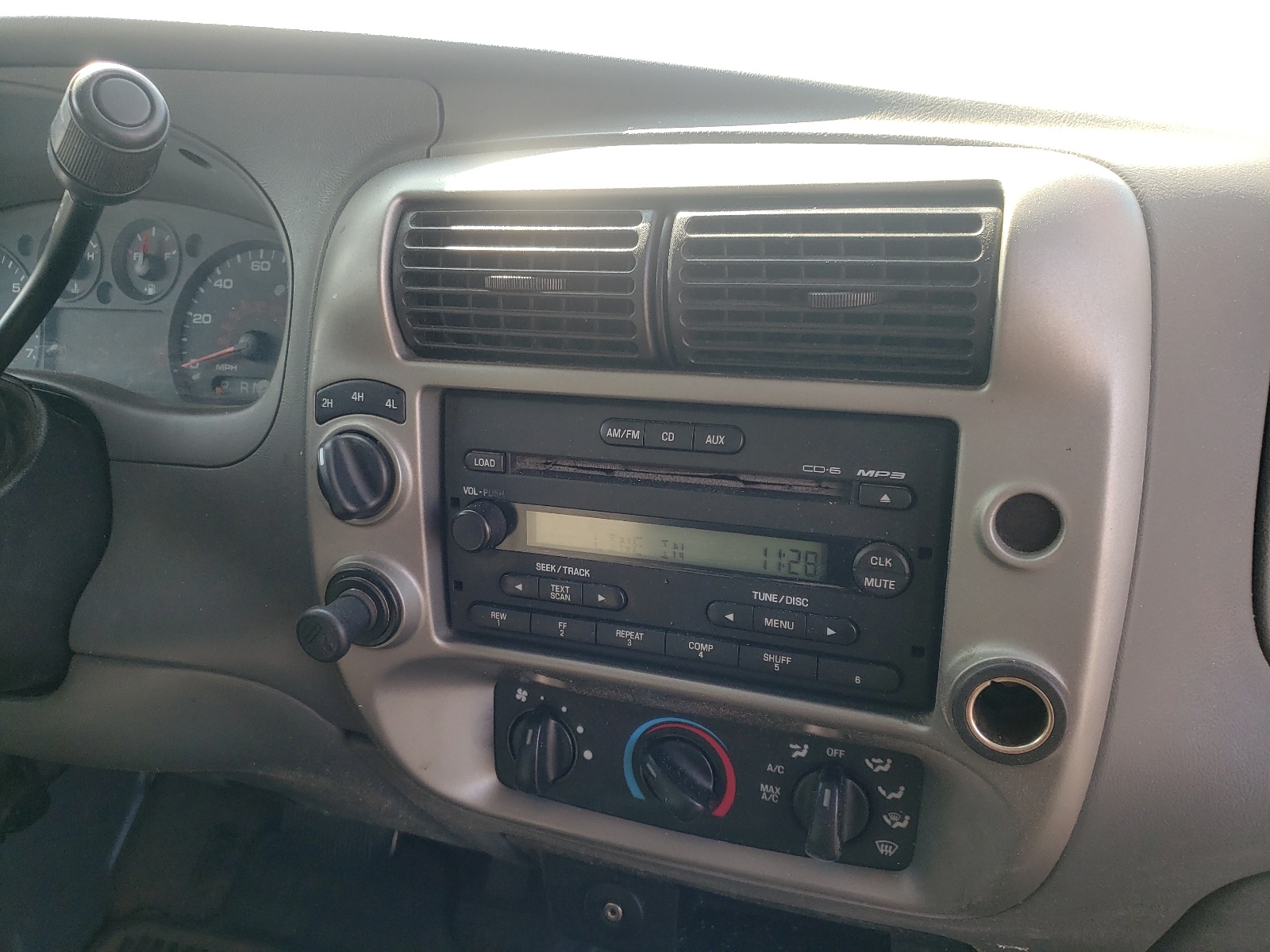 Photo 9 from auction – 2007 FORD RANGER SUP with VIN 1FTZR45E37PA78363