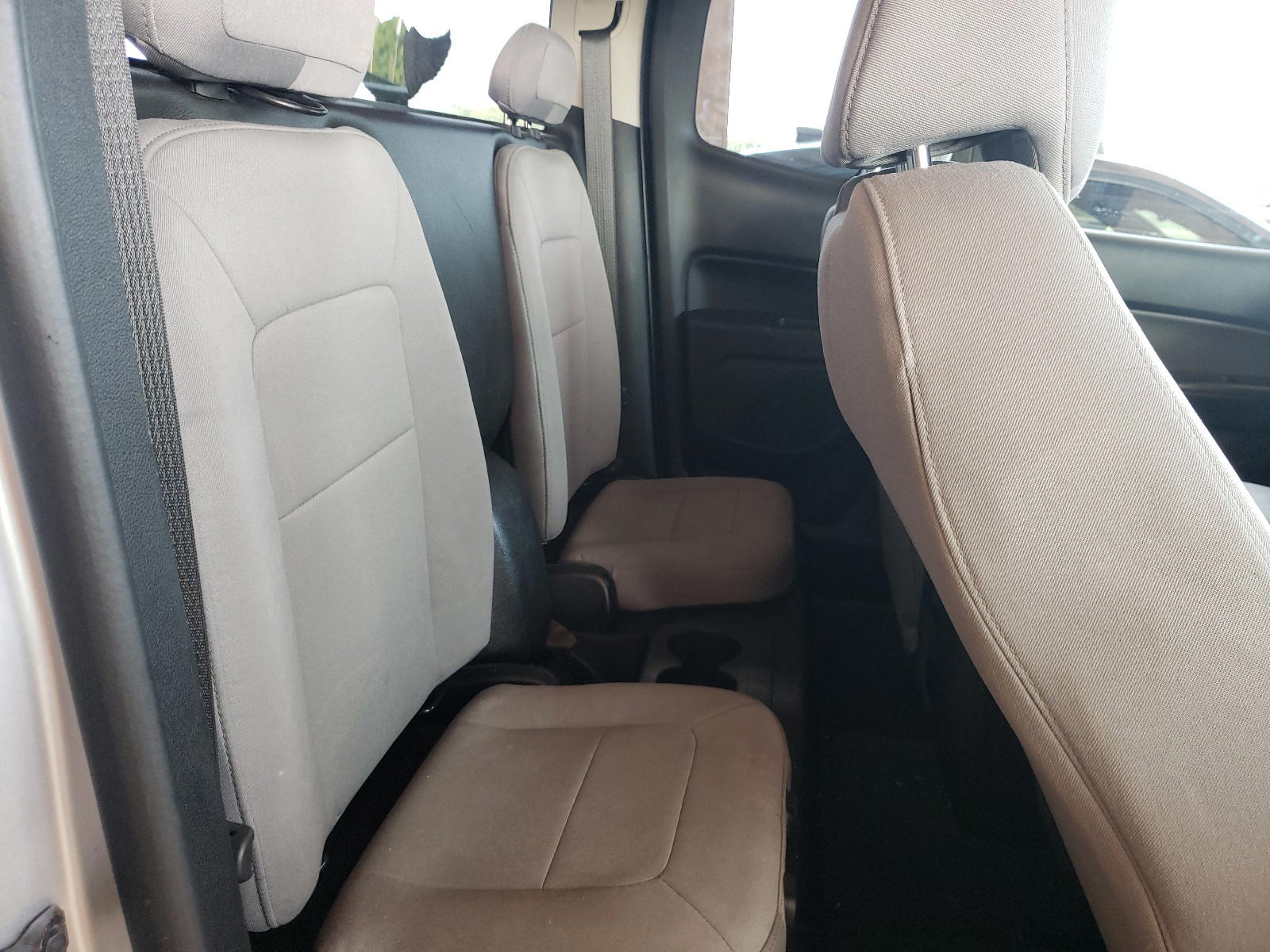 Photo 6 from auction – 2016 CHEVROLET COLORADO with VIN 1GCHSBE35G1288694