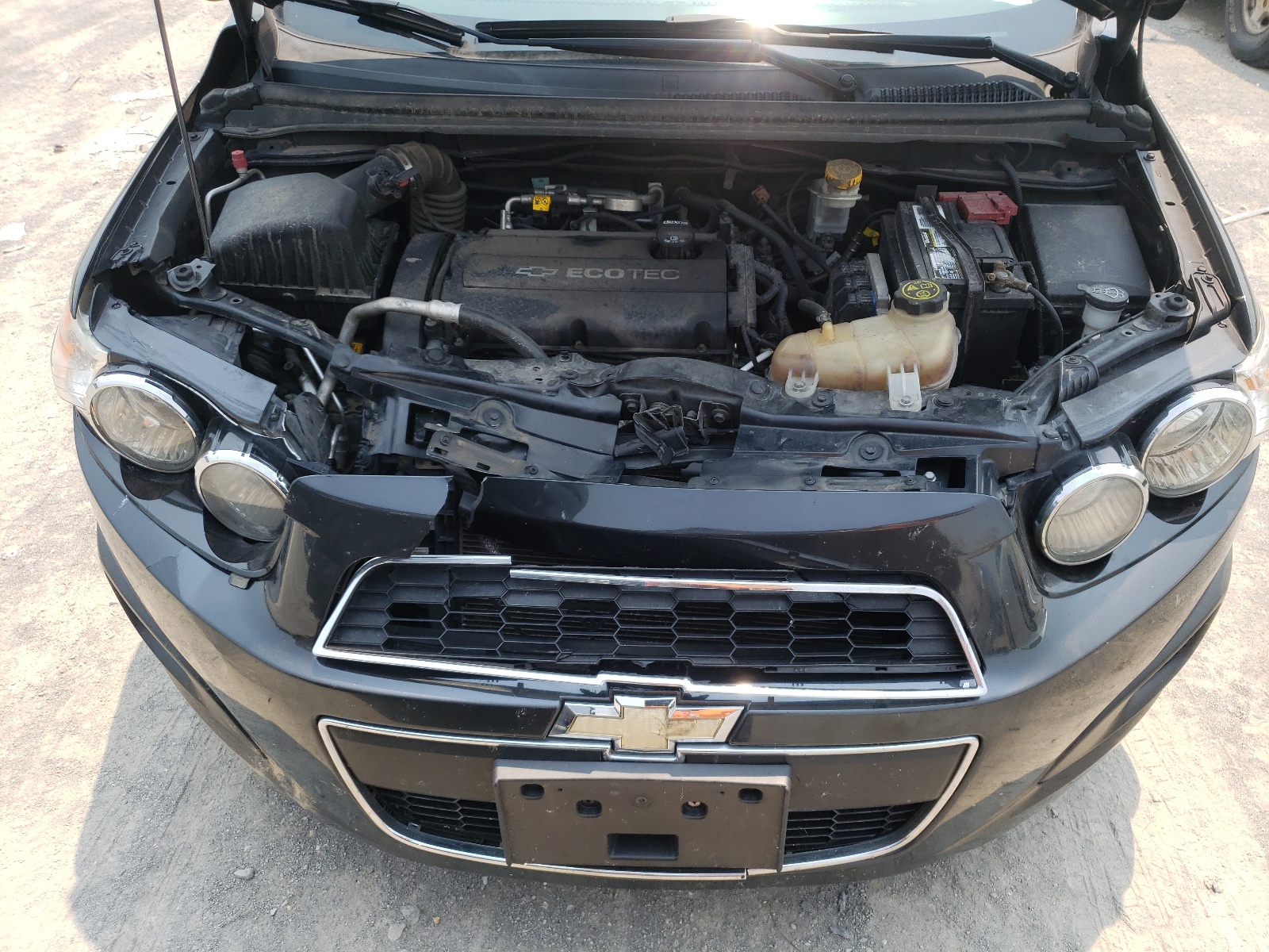 Photo 7 from auction – 2015 CHEVROLET SONIC LT with VIN 1G1JC5SH1F4215683