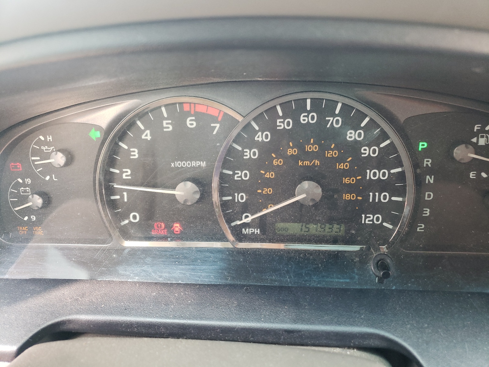 Photo 8 from auction – 2005 TOYOTA SEQUOIA SR with VIN 5TDZT34A85S259276