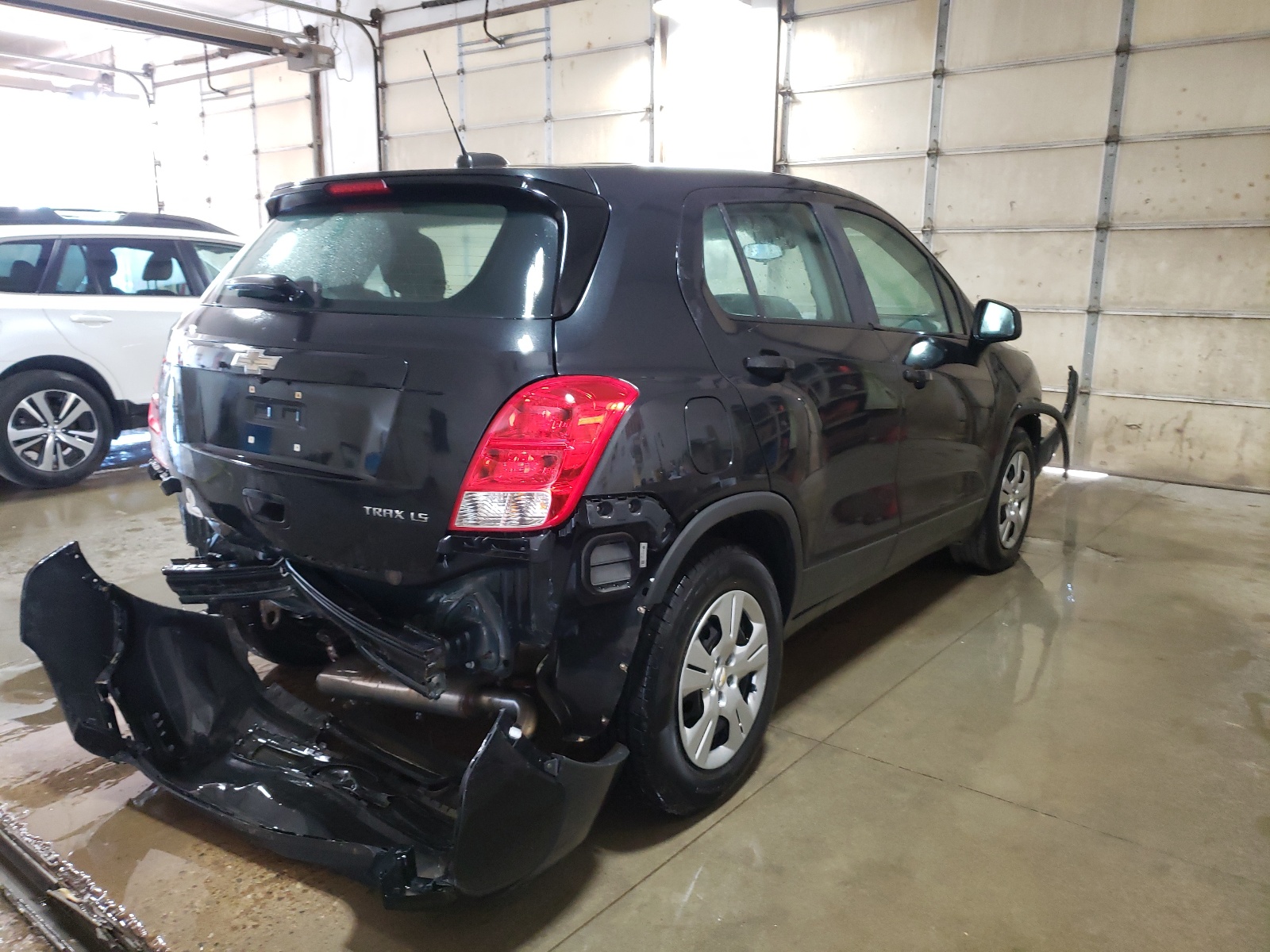 Zdjęcie 4 z aukcji – 2015 CHEVROLET TRAX LS z VIN 3GNCJKSB3FL237914