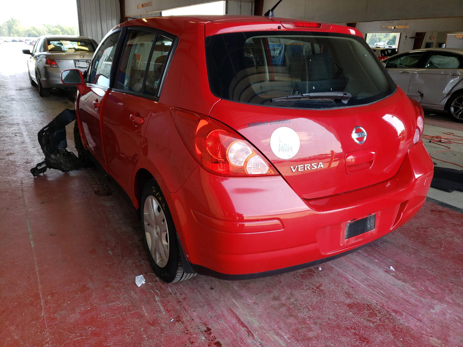 Photo 3 from auction – 2011 NISSAN VERSA S with VIN 3N1BC1CP1BL386175