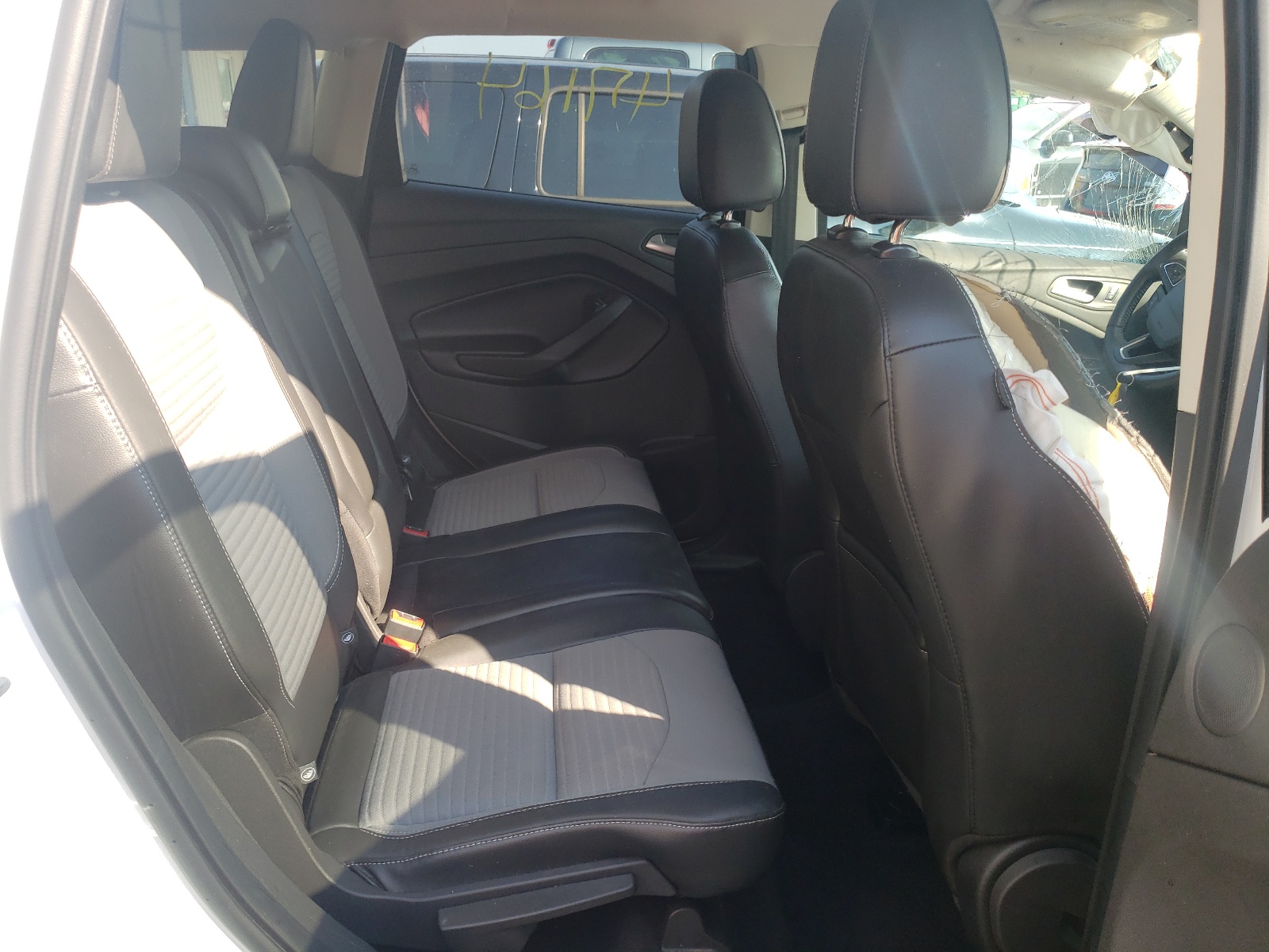 Фото 6 с аукциона – 2017 FORD ESCAPE SE с VIN 1FMCU0GD2HUC23912