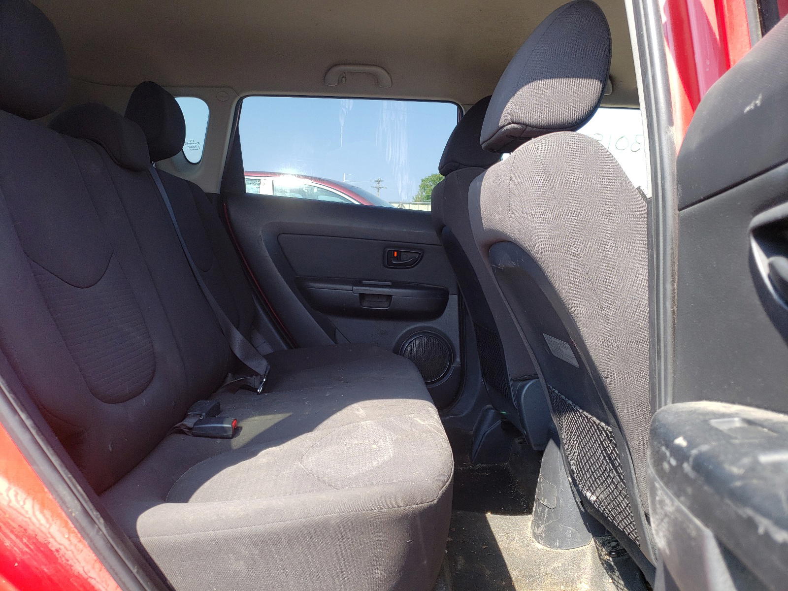Photo 6 from auction – 2013 KIA SOUL with VIN KNDJT2A56D7514630