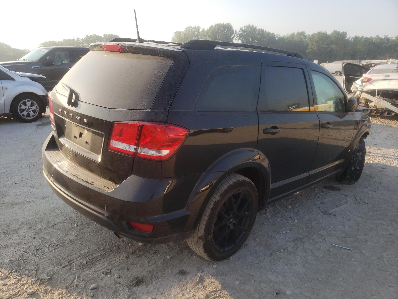Photo 4 from auction – 2019 DODGE JOURNEY SE with VIN 3C4PDCBB1KT707844