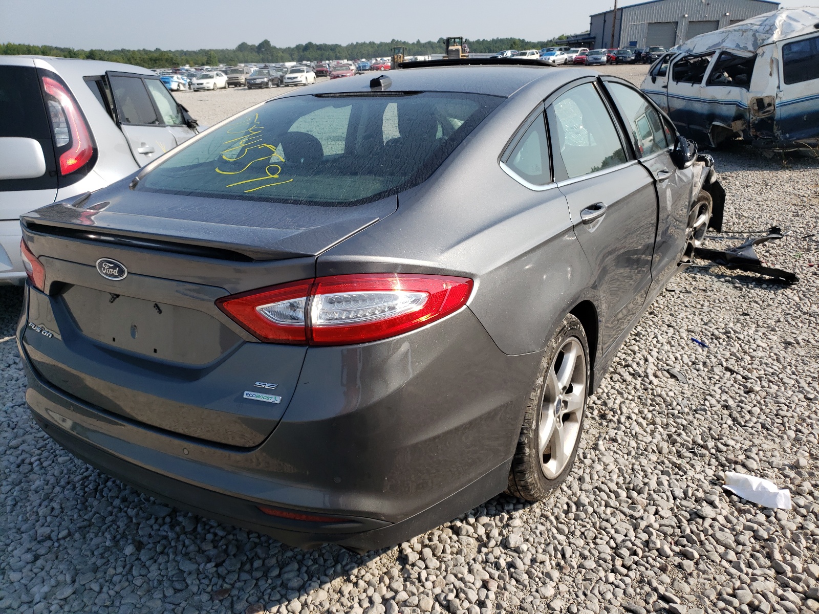 Photo 4 from auction – 2014 FORD FUSION SE with VIN 3FA6P0HD7ER100946